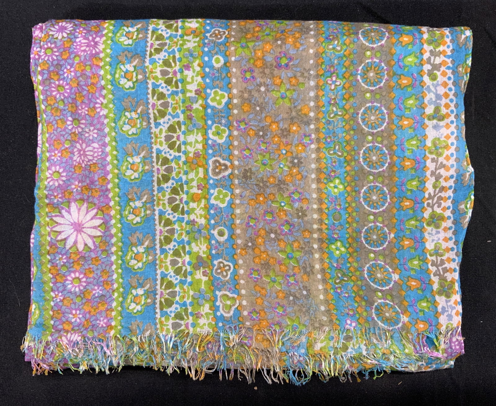 COLORES DE OTONO Multi Tone Floral Scarf (1 of 4)