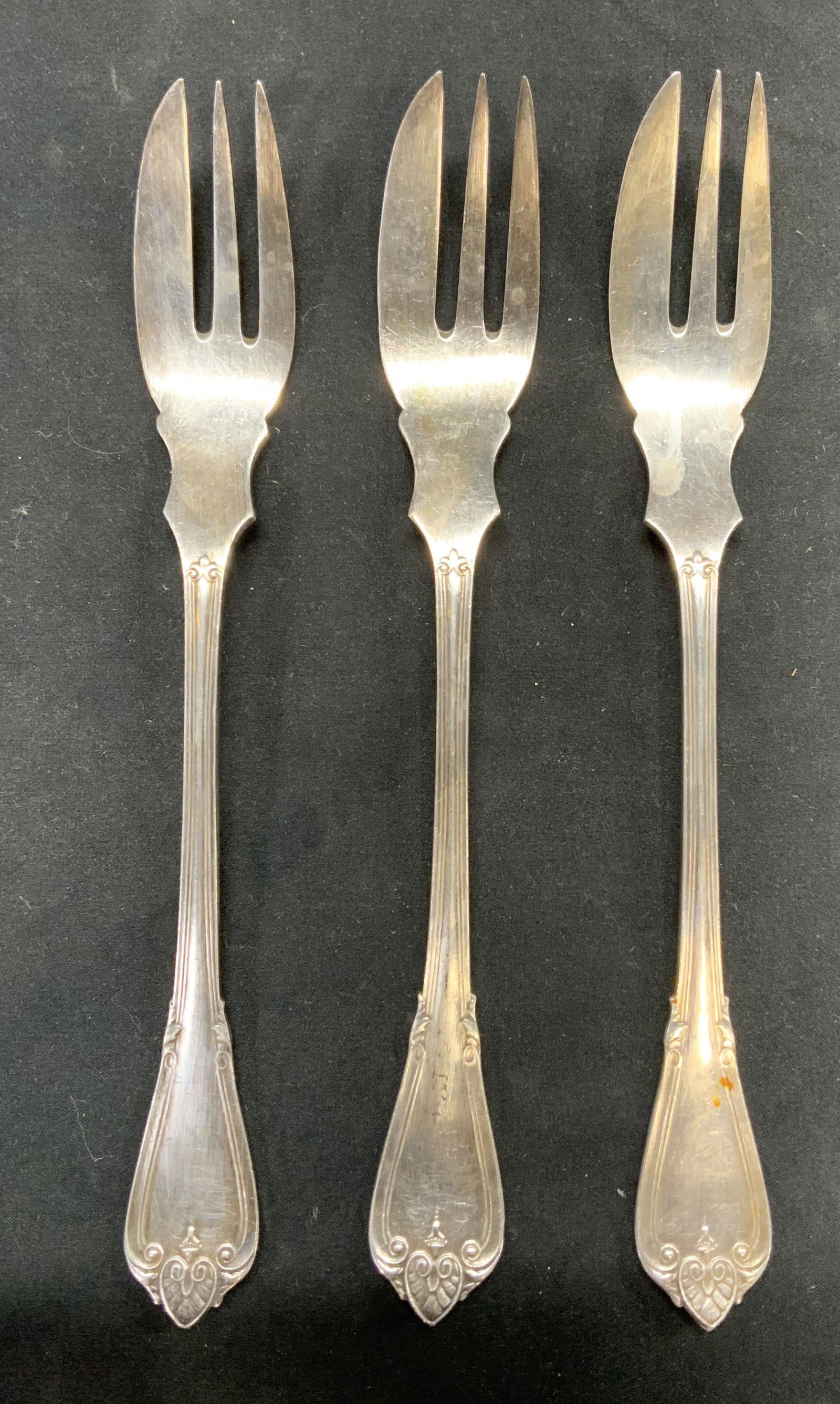 Set 3 Vintage Serving Forks, Flatware (1 of 4)