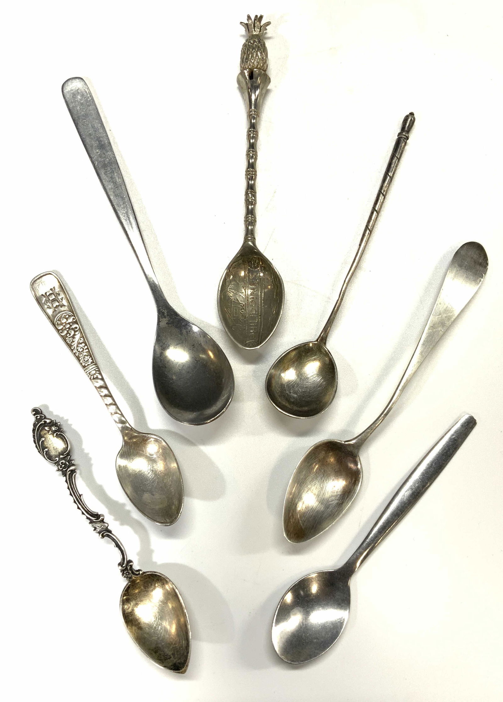 Group 8 Vintage Teaspoons, Flatware (1 of 5)