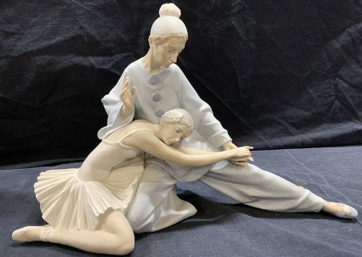 Lladro Porcelain Ballerinas Figurine