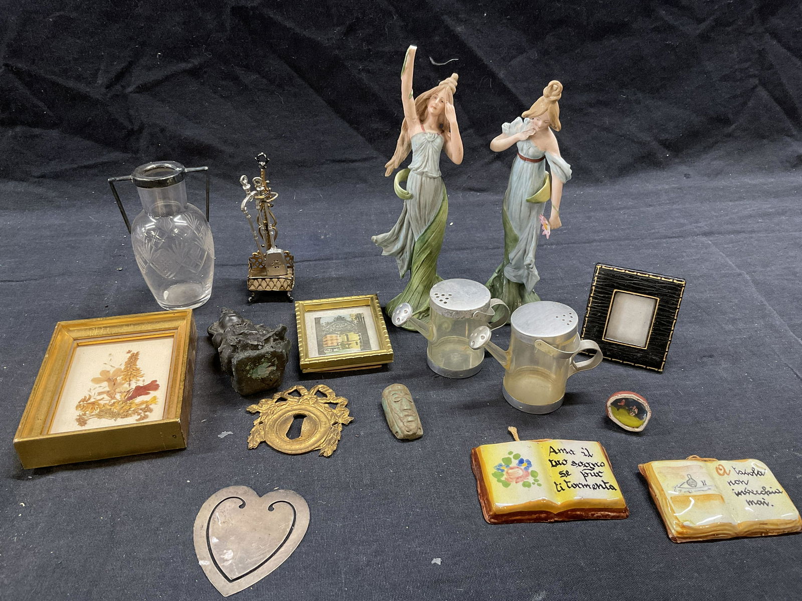 Lot of Miniature objects, Frames & more (1 of 8)