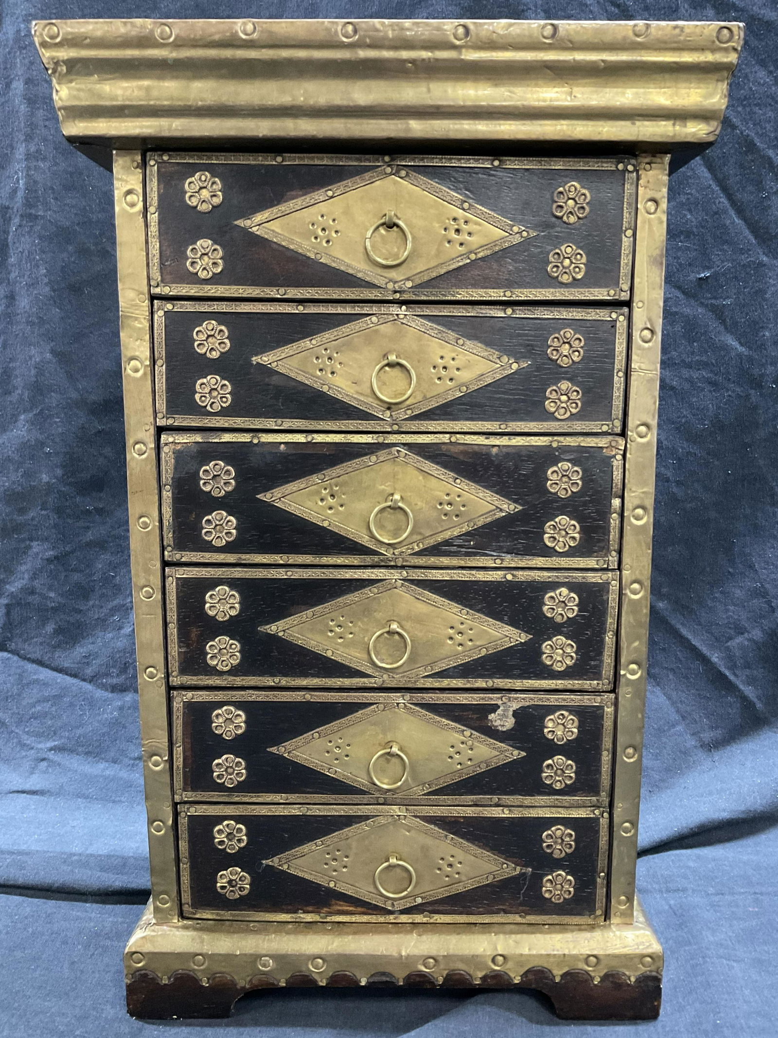 Dresser Top Wooden & Brass Jewelry Box (1 of 8)
