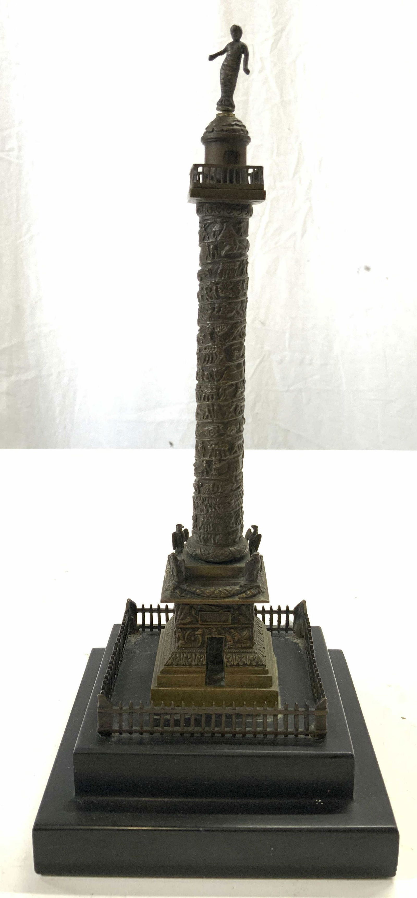 COLONNE VENDOME Vintage Bronze Statuette (1 of 8)