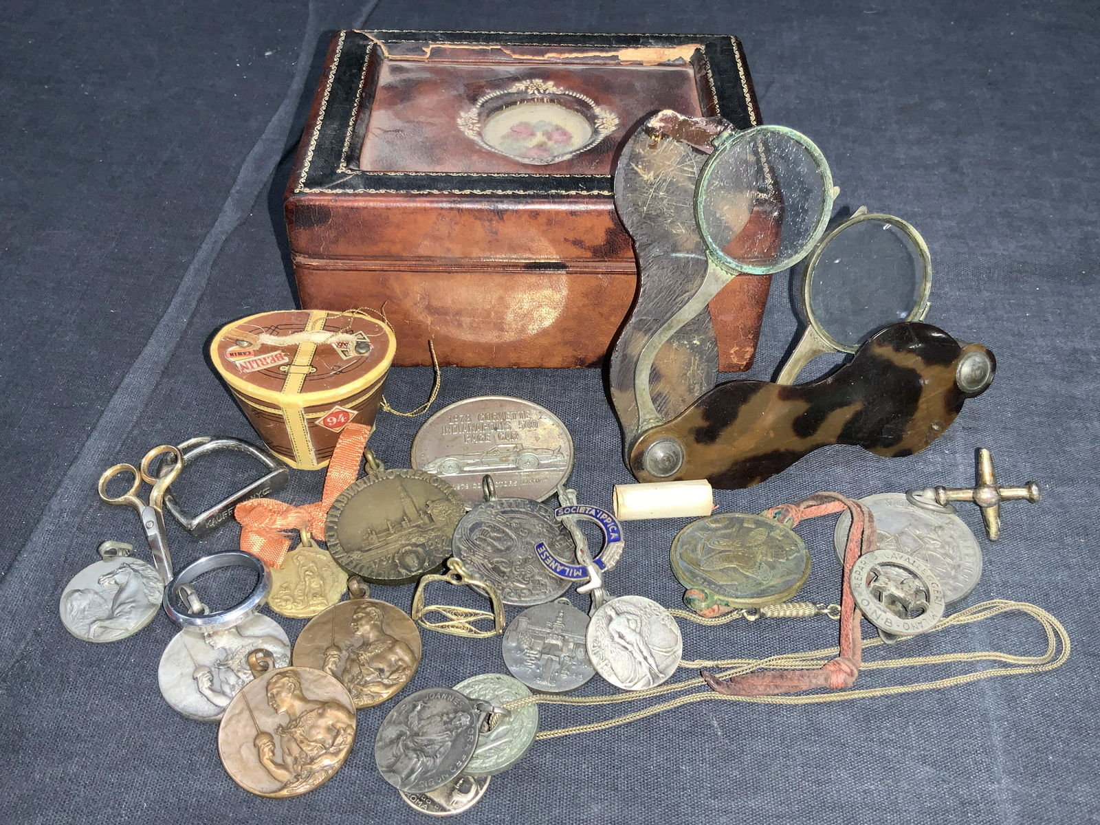 Antique Leather Trinket Box W Charms & More (1 of 13)
