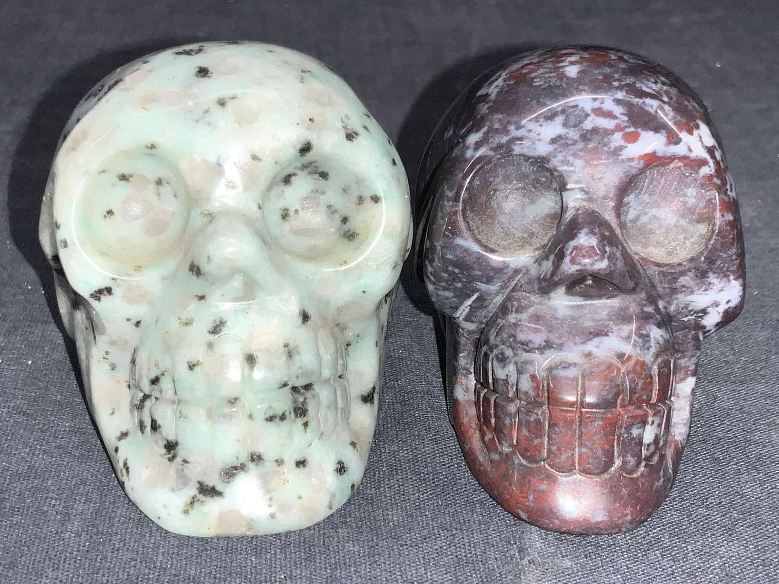 Lot2  Polished Kiwi Jasper & Quartz Skulls (1 of 10)