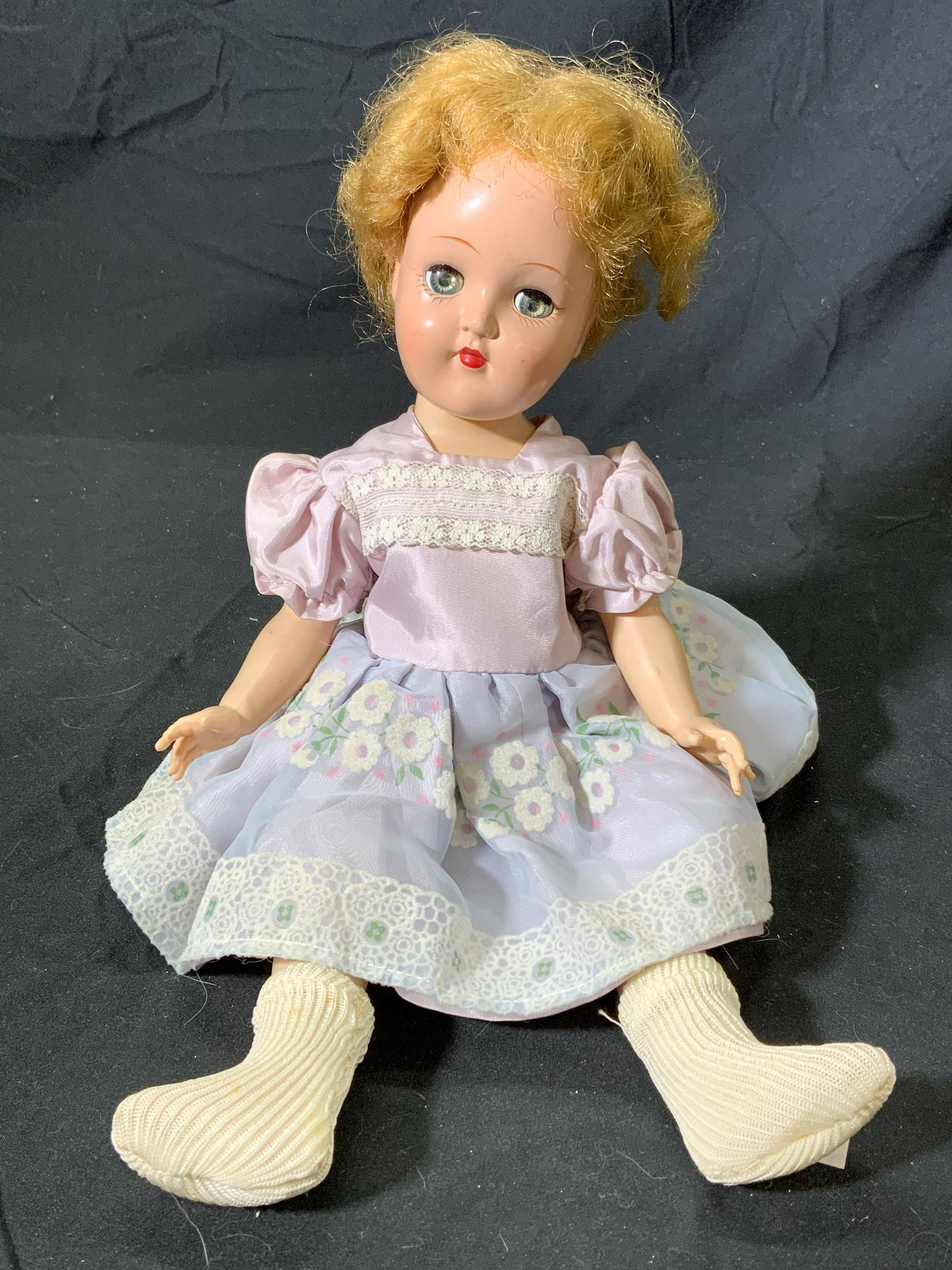 Vintage IDEAL DOLL w Ball Joint Limbs (1 of 6)