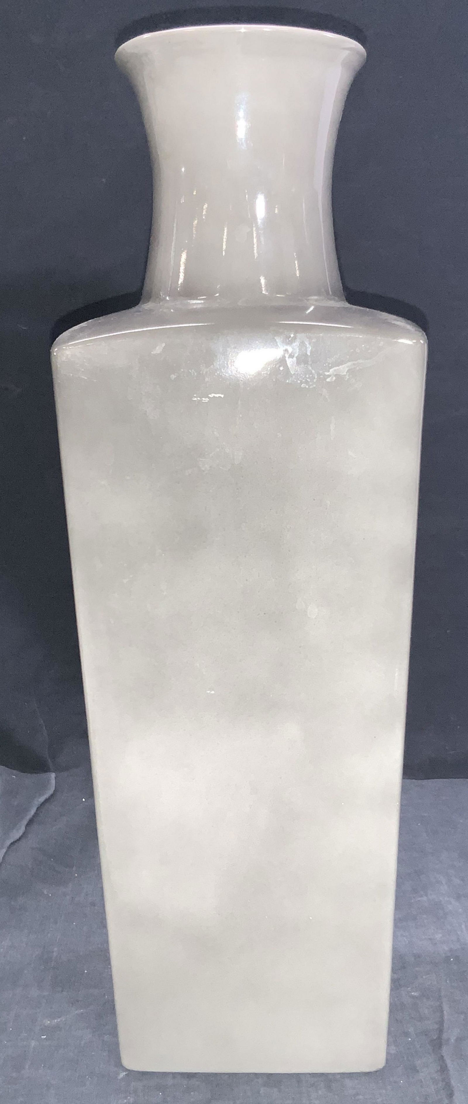 Diana Love for MIKASA Artisan Porcelain VaseJapan (1 of 7)