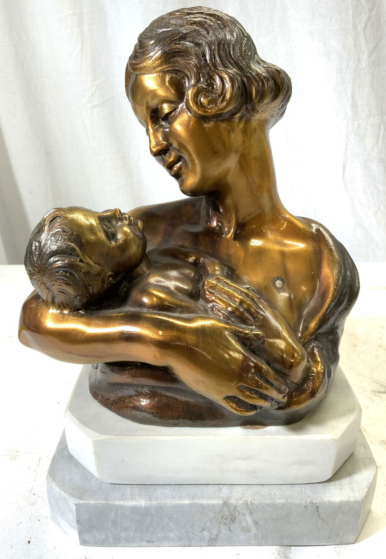 FERDINANDO DE LUCA Mother W Child In Arms (1 of 10)