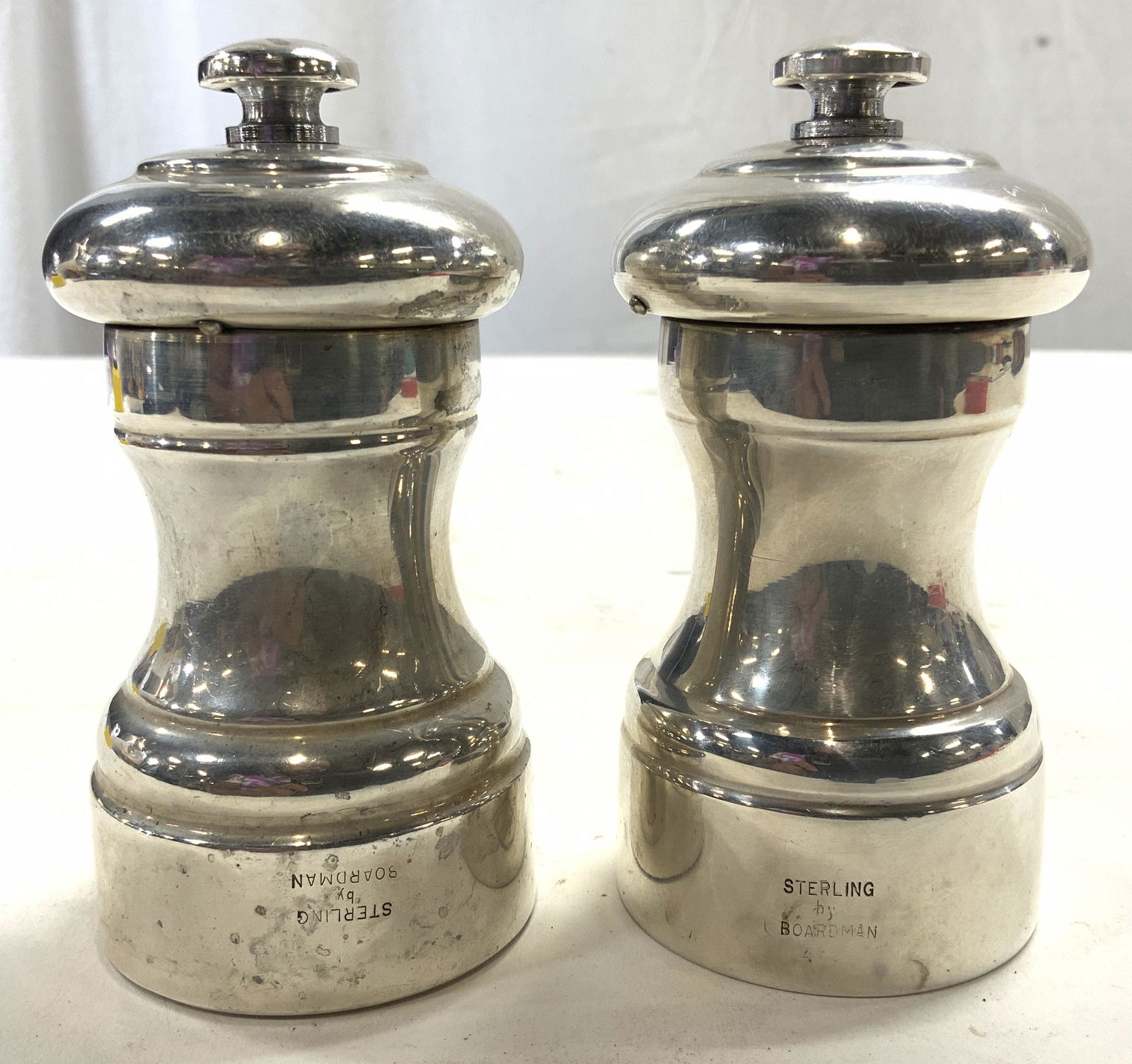 BOARDMAN Sterling Silver Salt & Pepper Shakers (1 of 8)