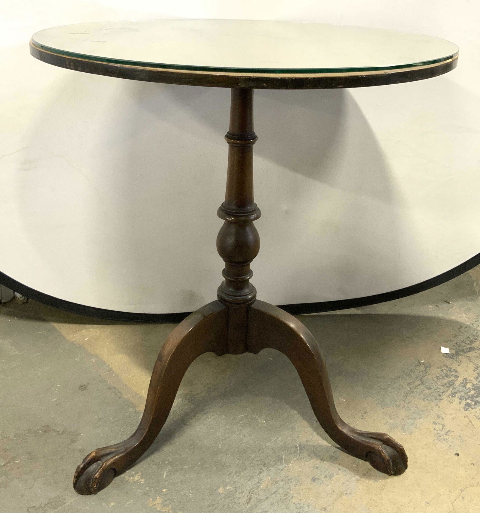 Vintage Wooden Glass Tilt Top Side Table (1 of 11)
