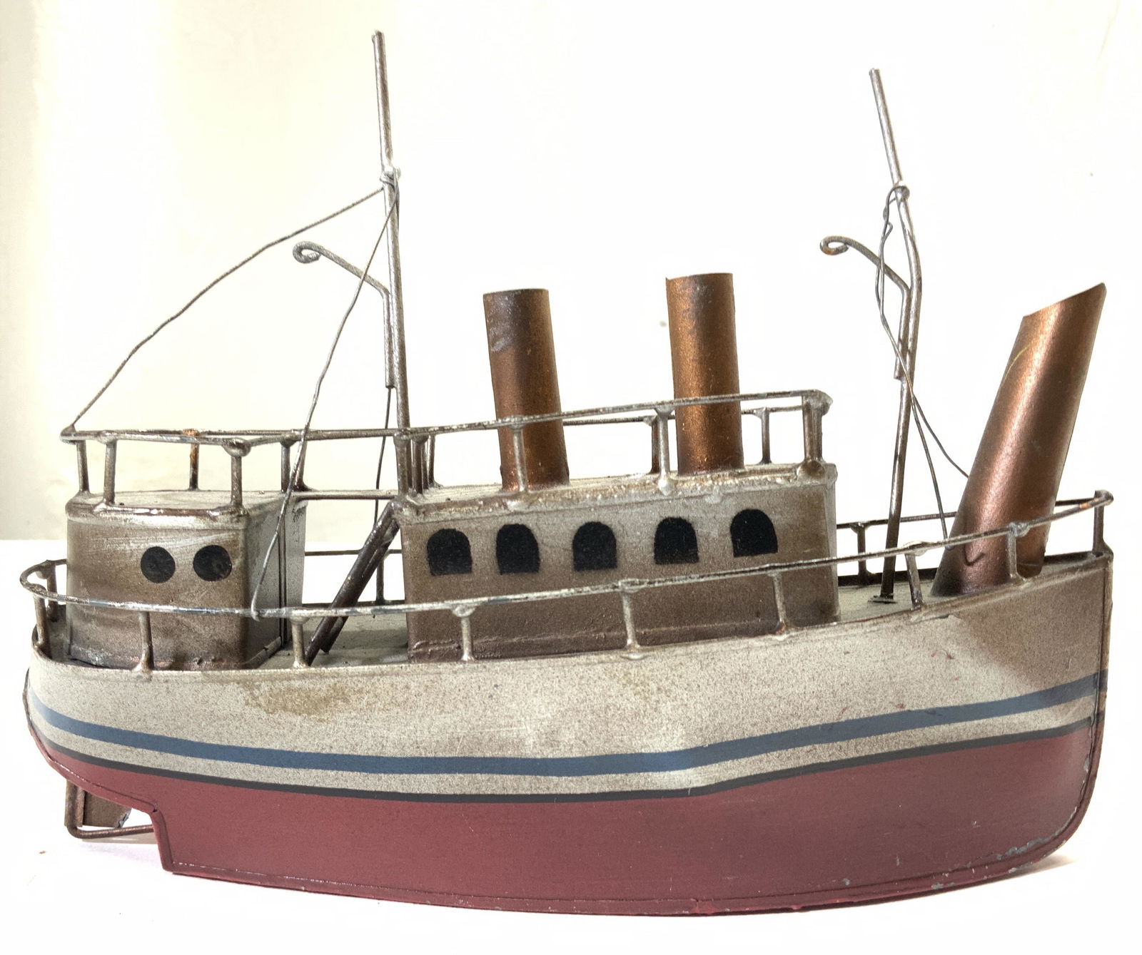 Vintage Metal Model Steamer Ship (1 of 8)