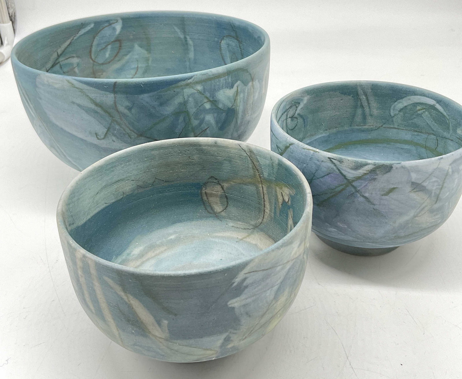 Set 3 Salt Glazed Blue Toned Bowls. (1 of 5)