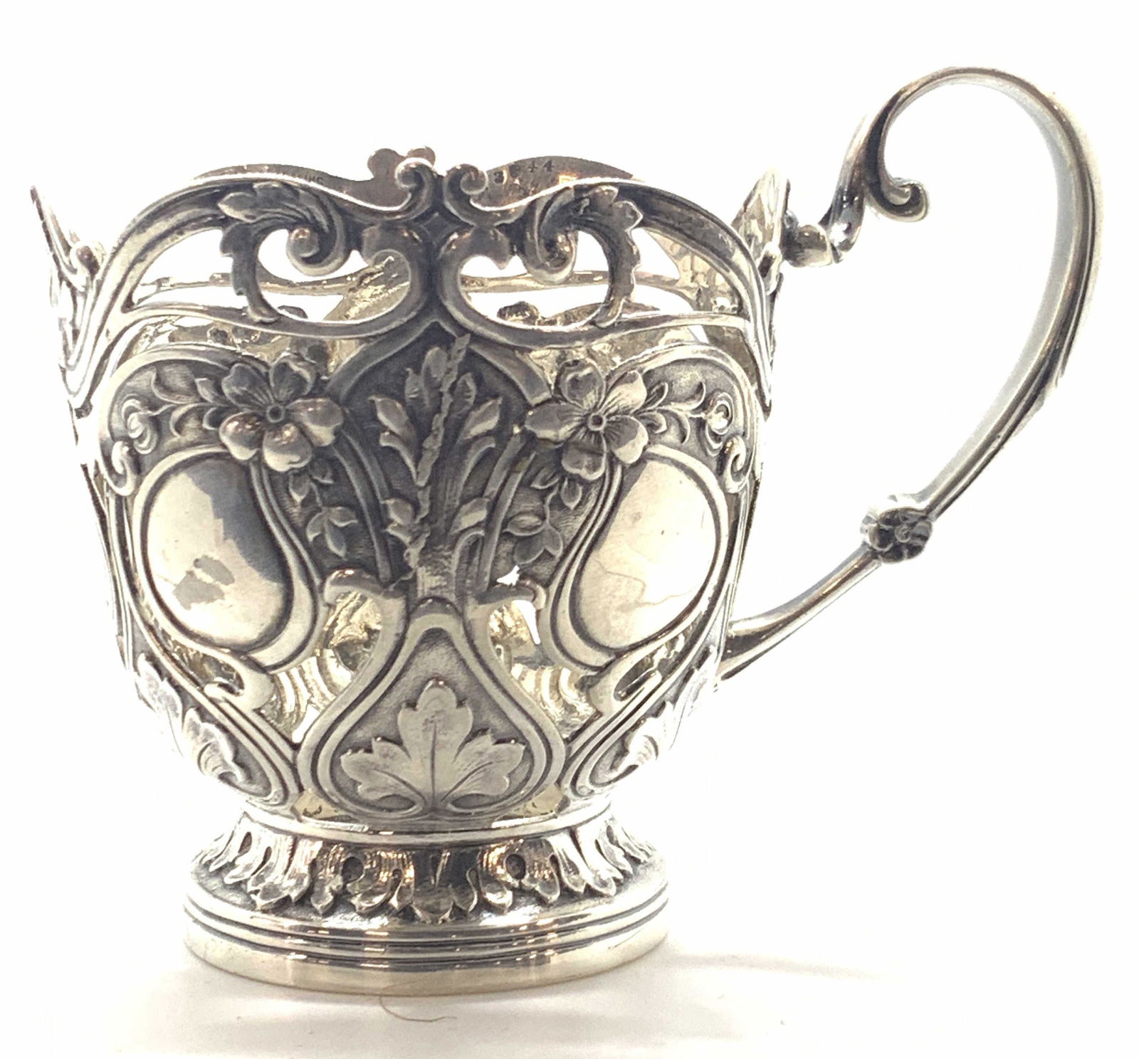 Vintage Hallmarked Sterling Cup Cover (1 of 10)