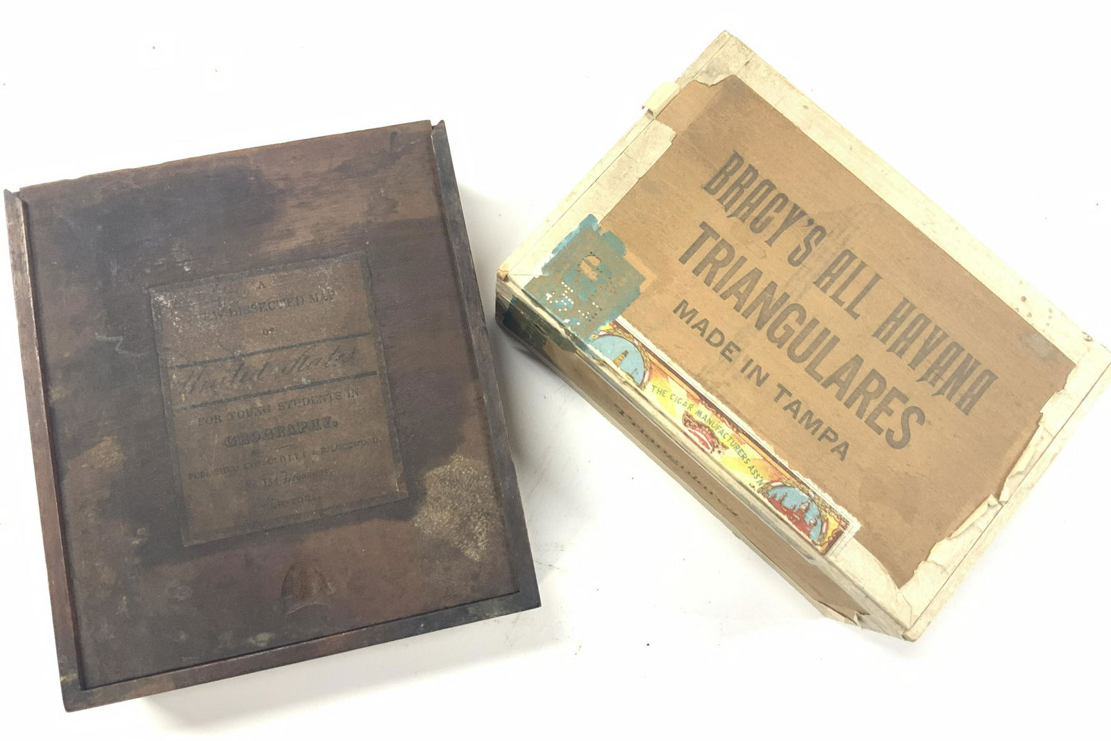 Lot2 Vintage Wooden Cigar Boxes (1 of 11)