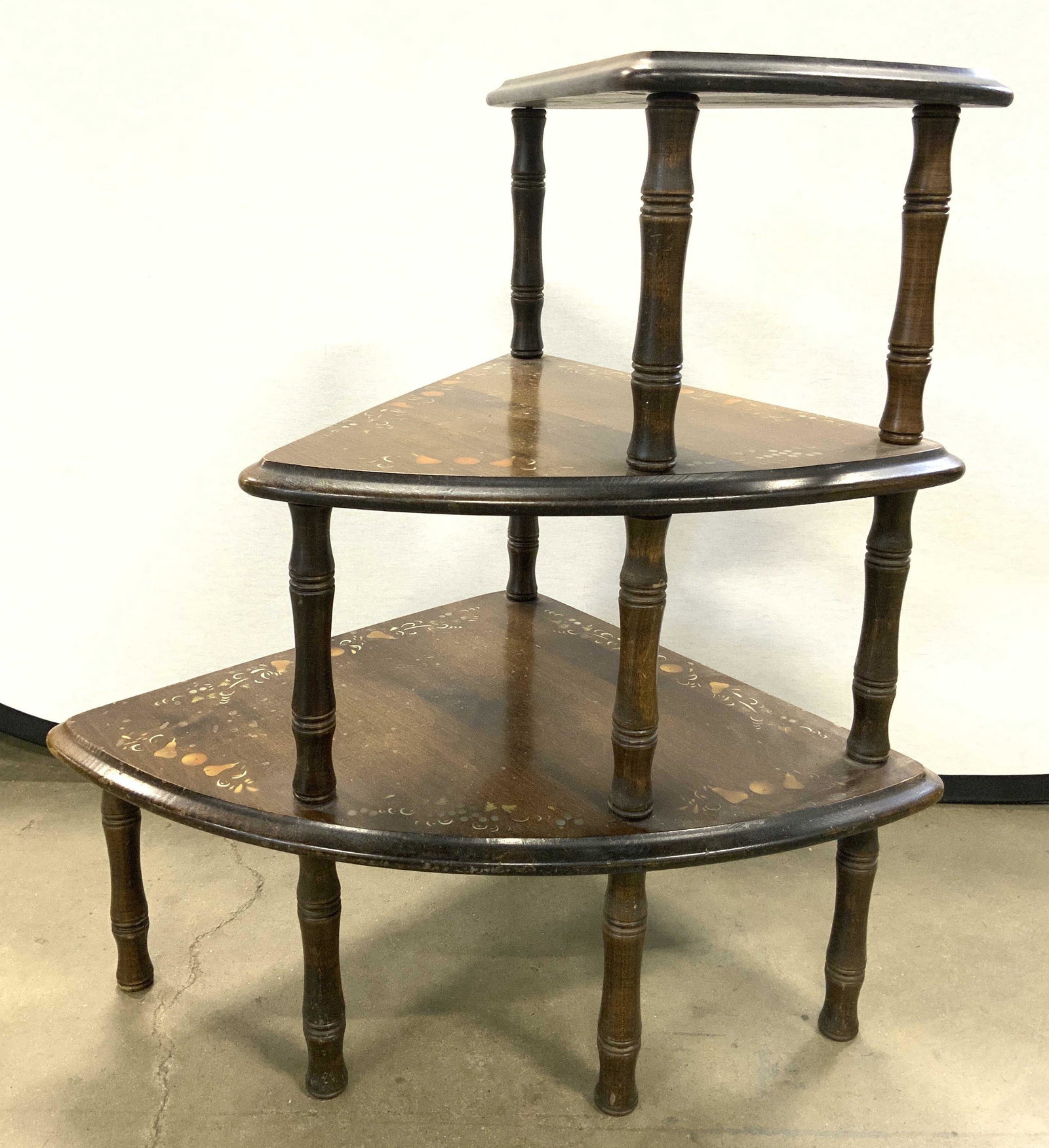 Vntg Spiral Staircase Style Wooden Display Shelf (1 of 7)