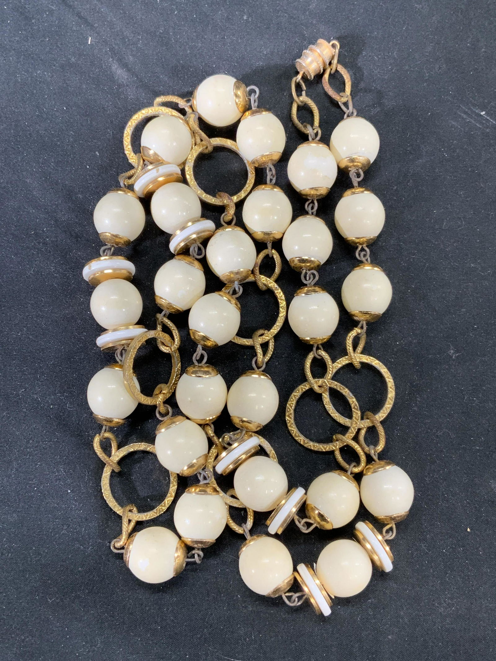 Vintage Gold Tone White Beaded Necklace (1 of 4)