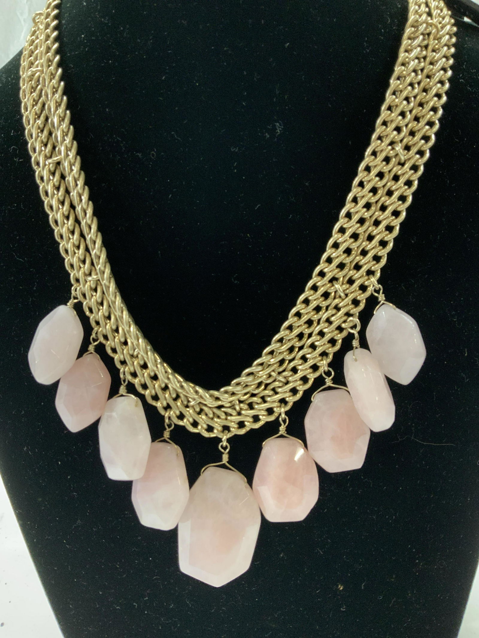 Ann Taylor Chunky Rose Quartz Necklace, NWT (1 of 5)