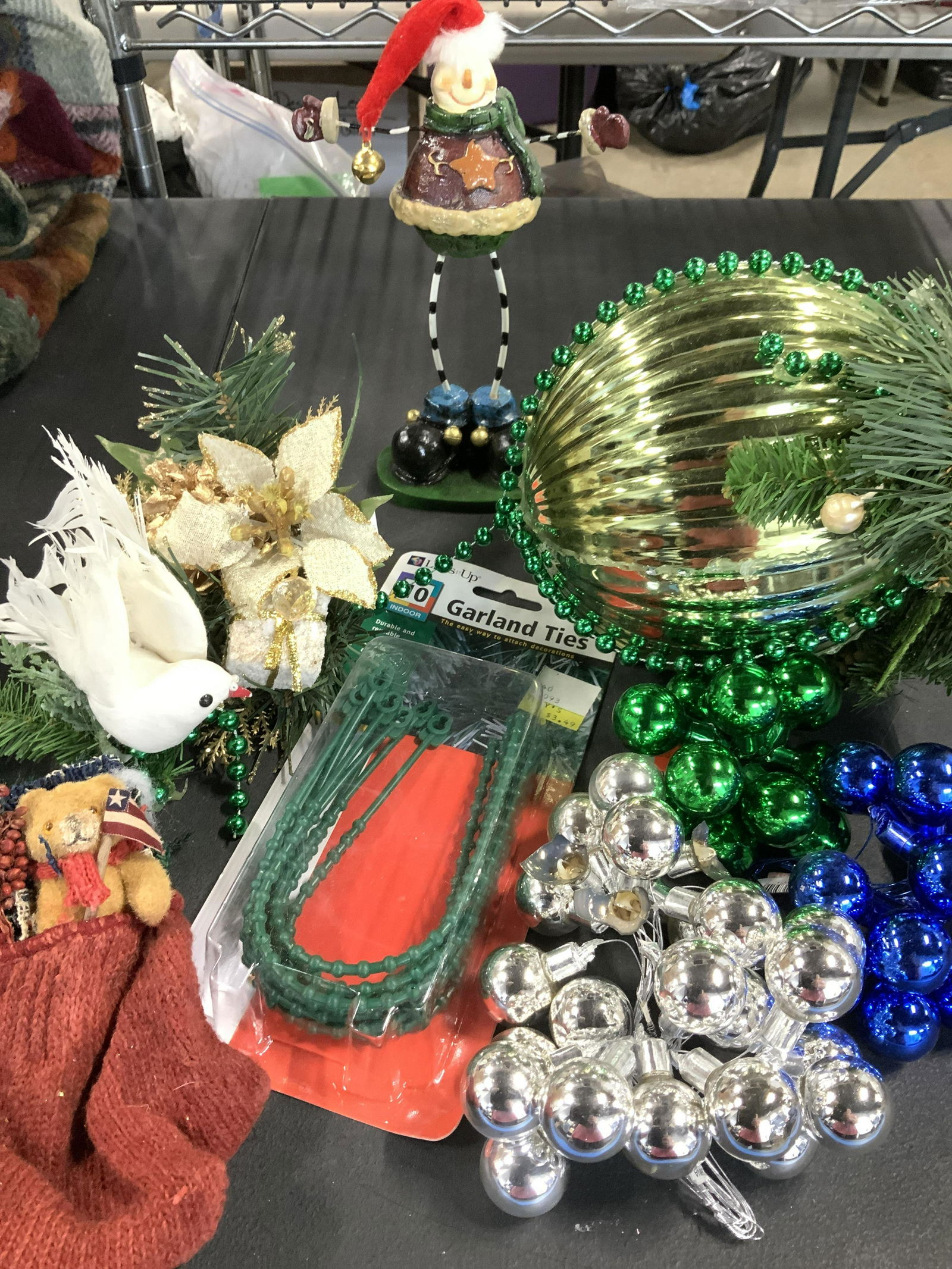 Vintage XMas Tree Decor & Accessories, nwt (1 of 8)