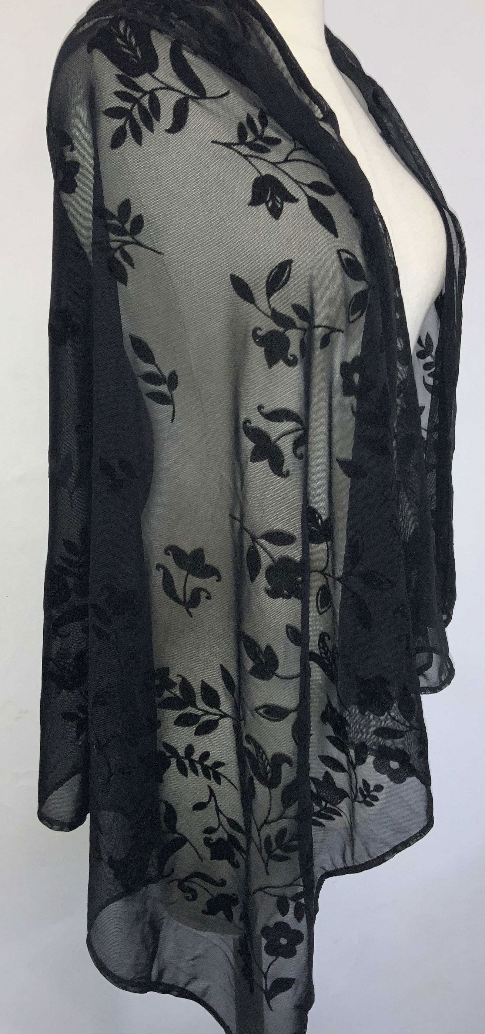 ADRIENNE VITTADINI Black Floral Silk Shawl (1 of 6)