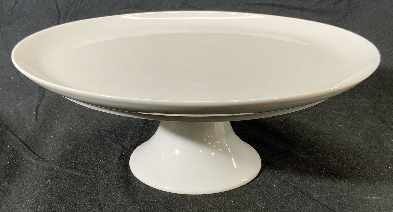 HEINRICH White Porcelain Cake Stand (1 of 4)