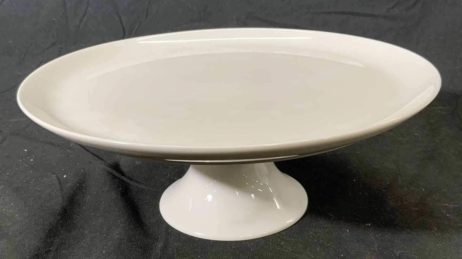 HEINRICH White Porcelain Cake Stand (1 of 4)