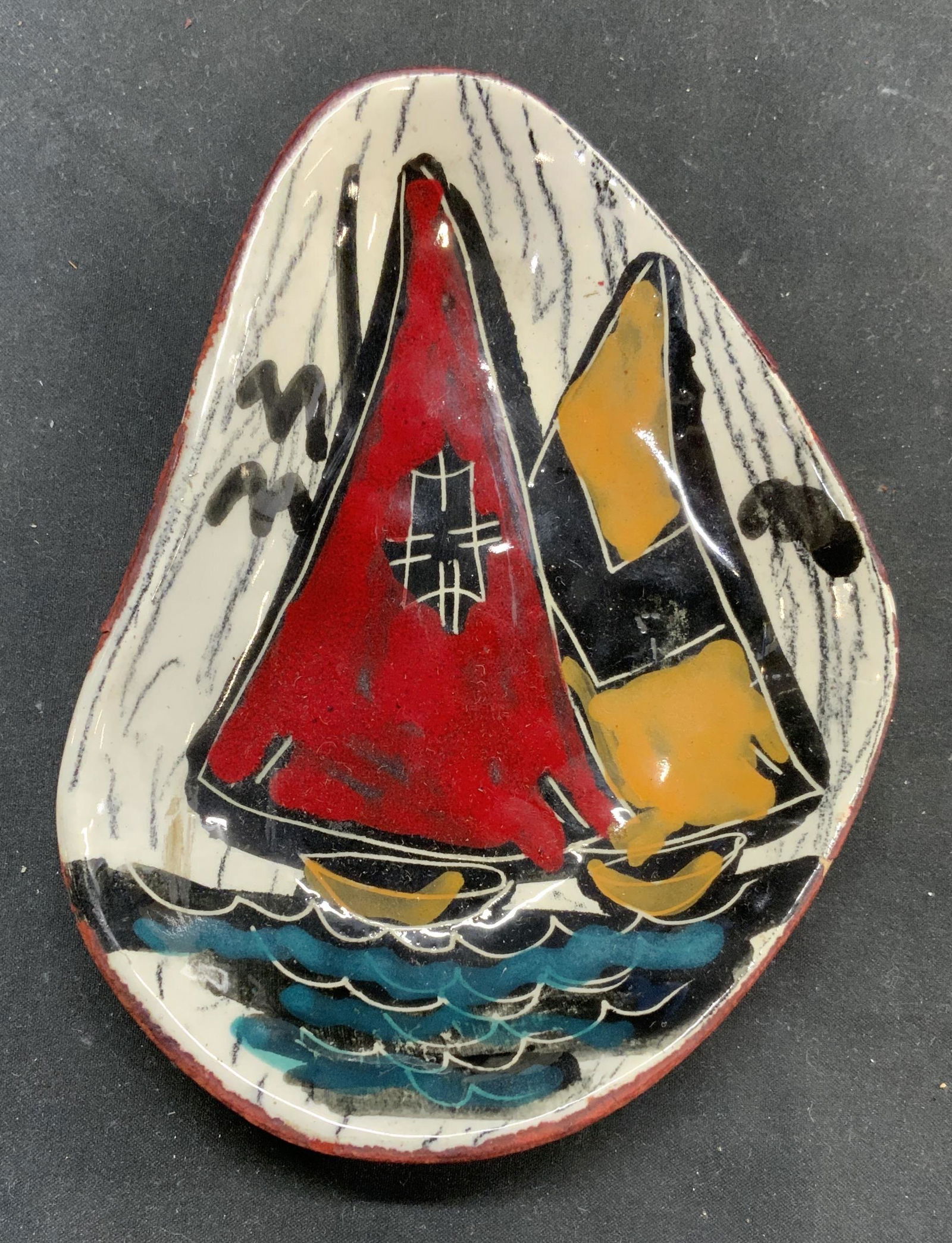 Vtg Ceramic & Leather Sailing Boat Trinket Dish (1 of 4)