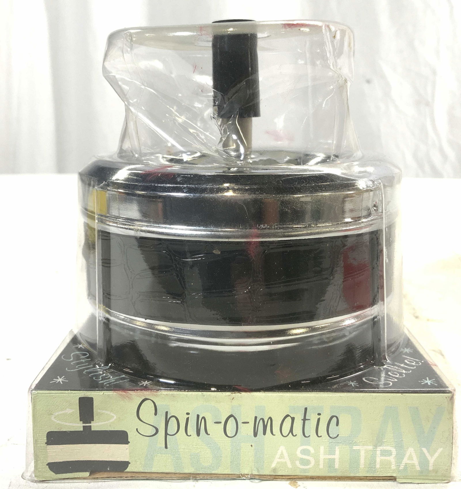 ACCOUTREMENTS SPIN O MATIC Vintage Ash Tray NiB (1 of 6)