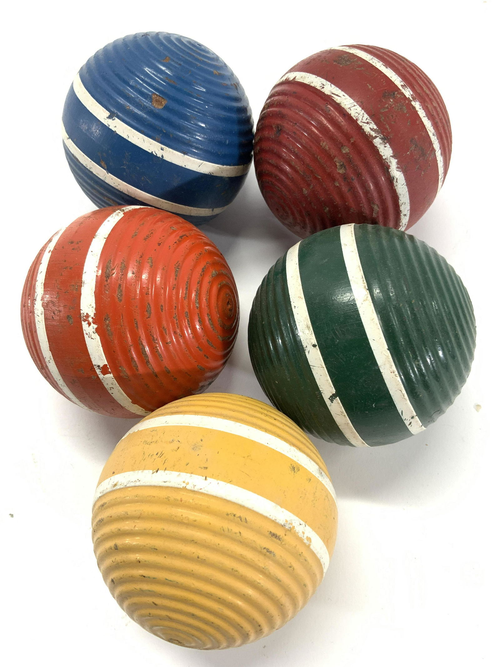 Lot 5 Assorted Croquet Balls (1 of 7)