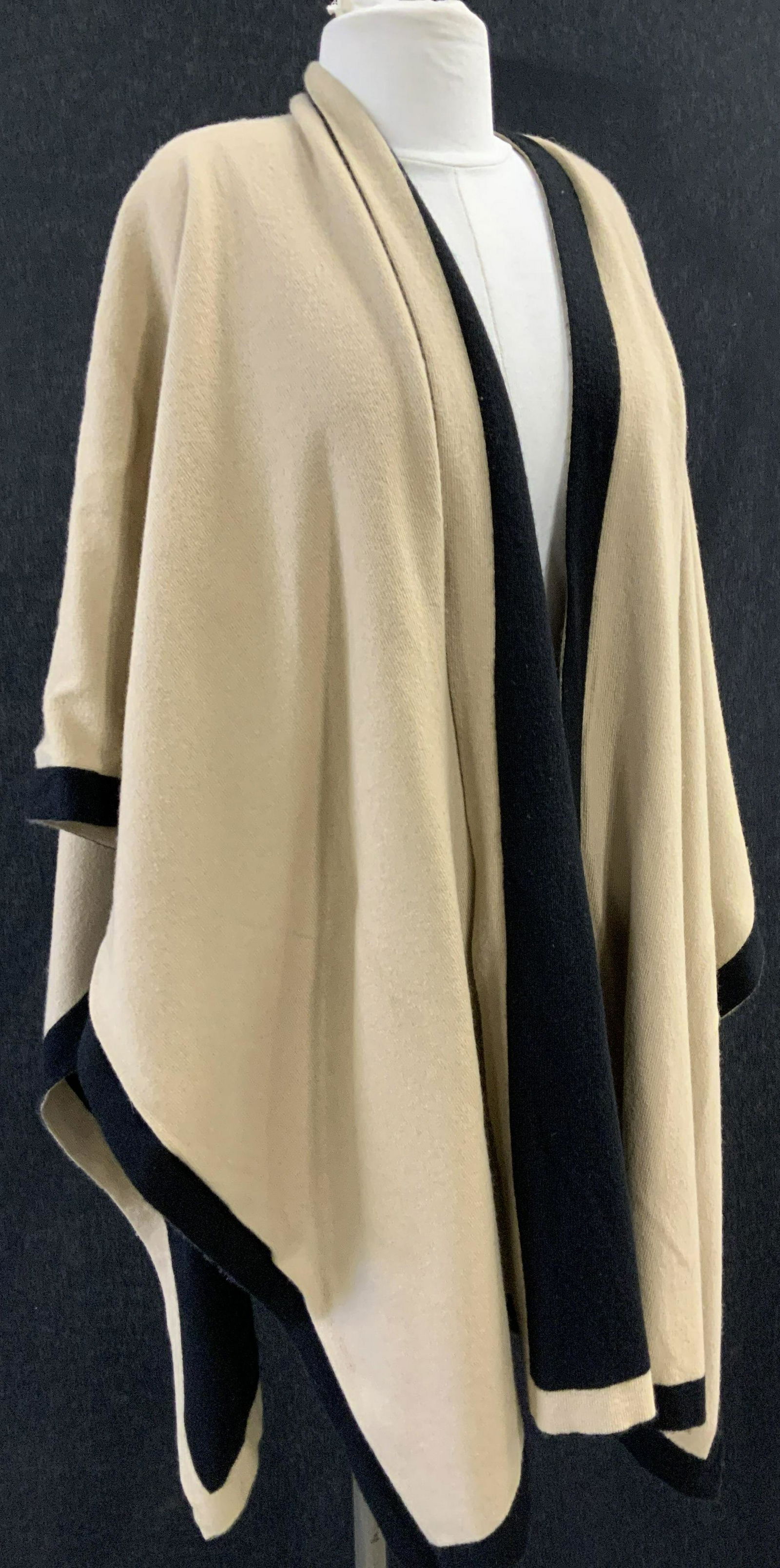 Unlabeled Reversible Cashmere Knit Serape (1 of 6)