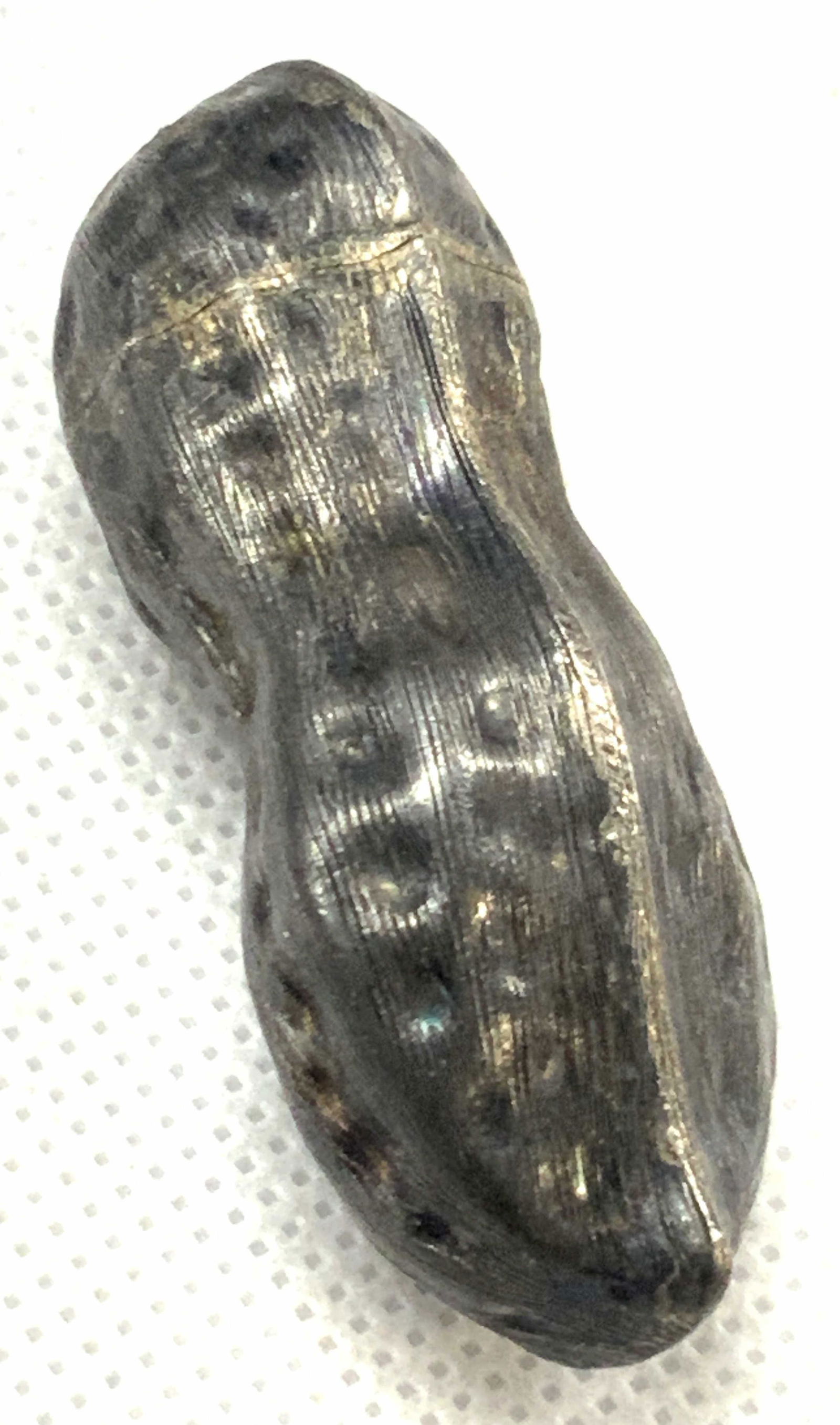 Vintage Sterling Silver Peanut Pill Box, Mexico (1 of 6)