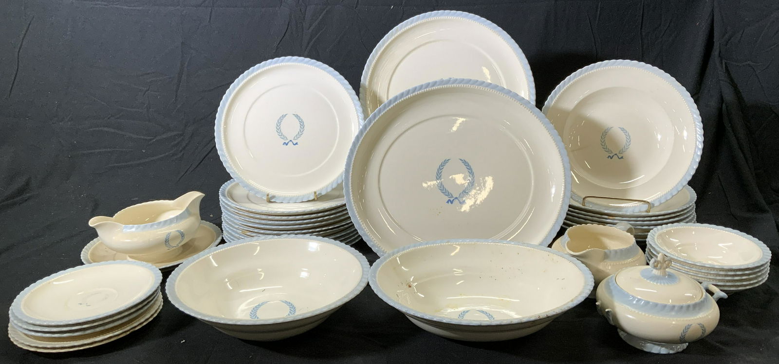 Vintage STEUBENVILLE Monticello Dinnerware Set 43 (1 of 11)