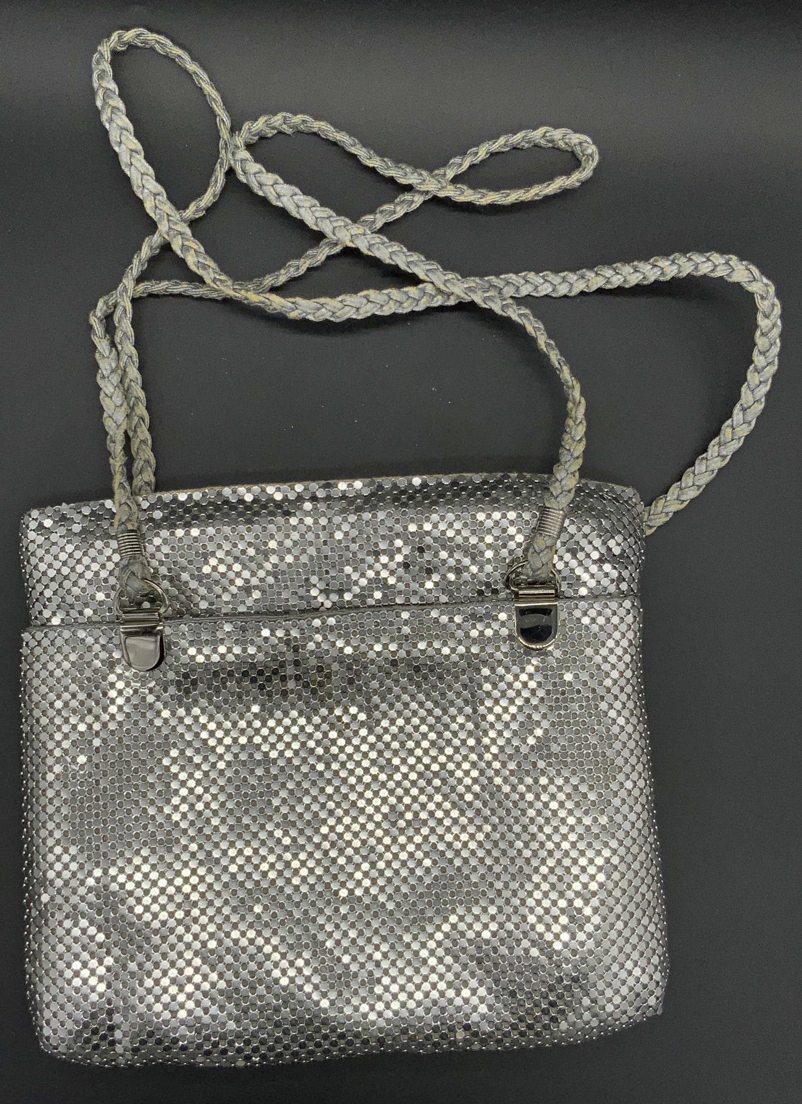 Vintage Silver Tone Mesh Shoulder Purse (1 of 10)