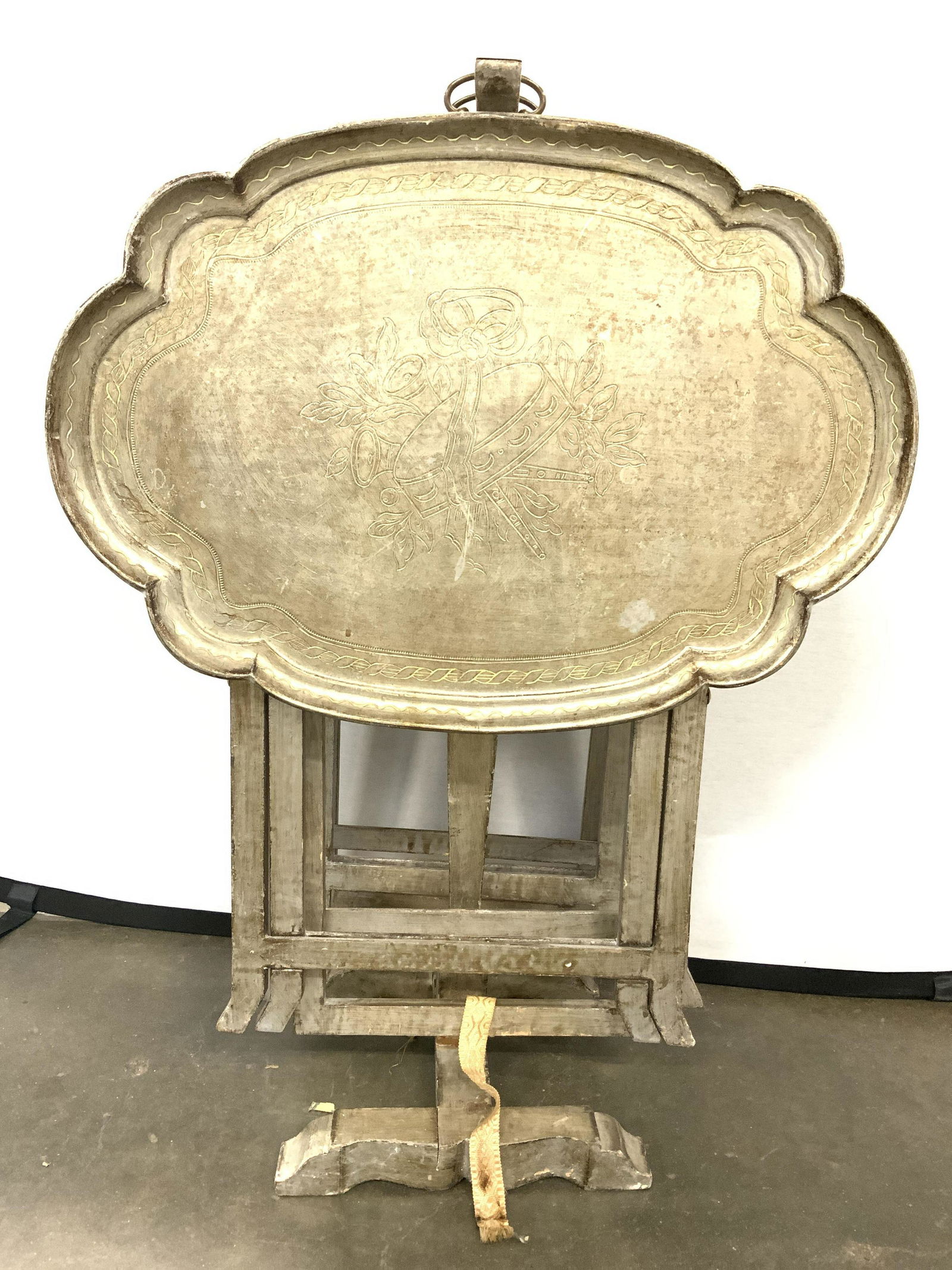 Vintage Set 4 Silver Leafed Tray Tables (1 of 8)