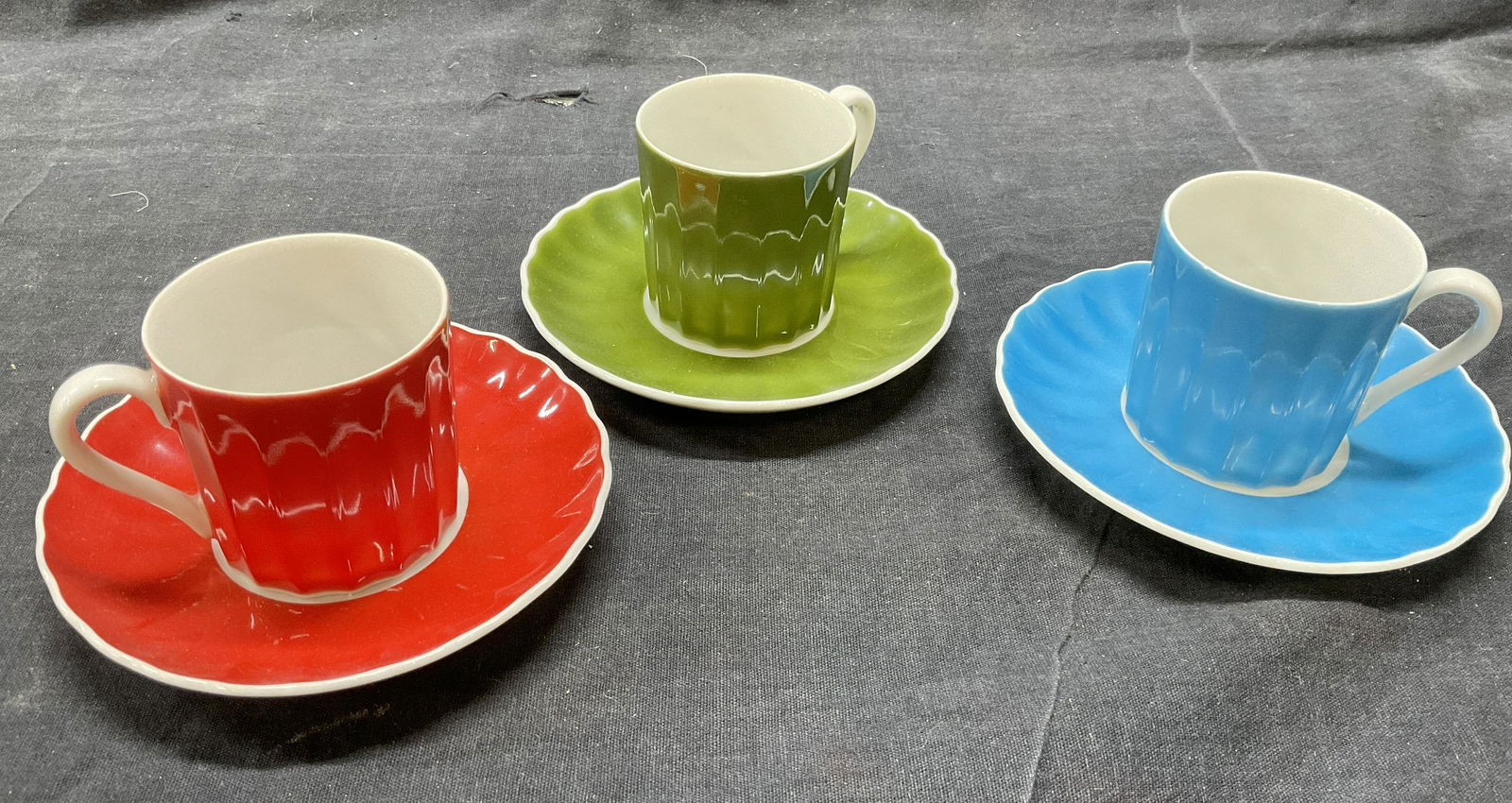 Lot 3 Espresso Cups & Saucers (1 of 4)