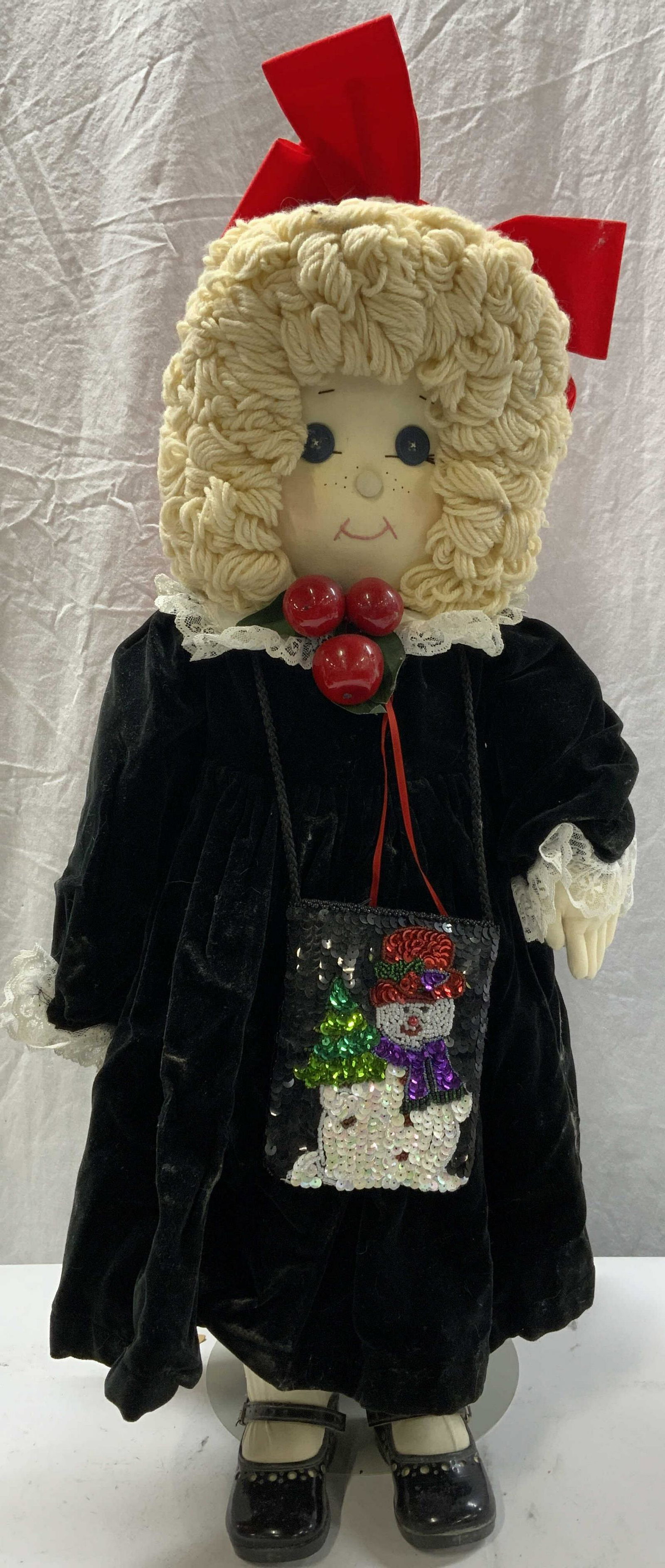 JO BREWER Signed Vtg Handmade Holiday Doll (1 of 5)