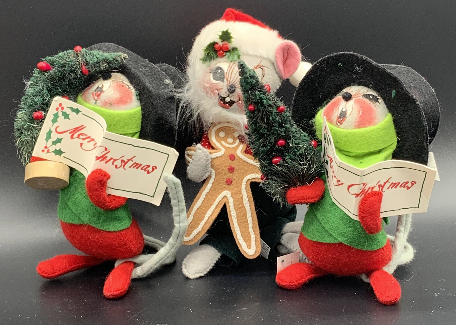 Group Lot Vintage Holiday ANNALEE Plush & More (1 of 10)