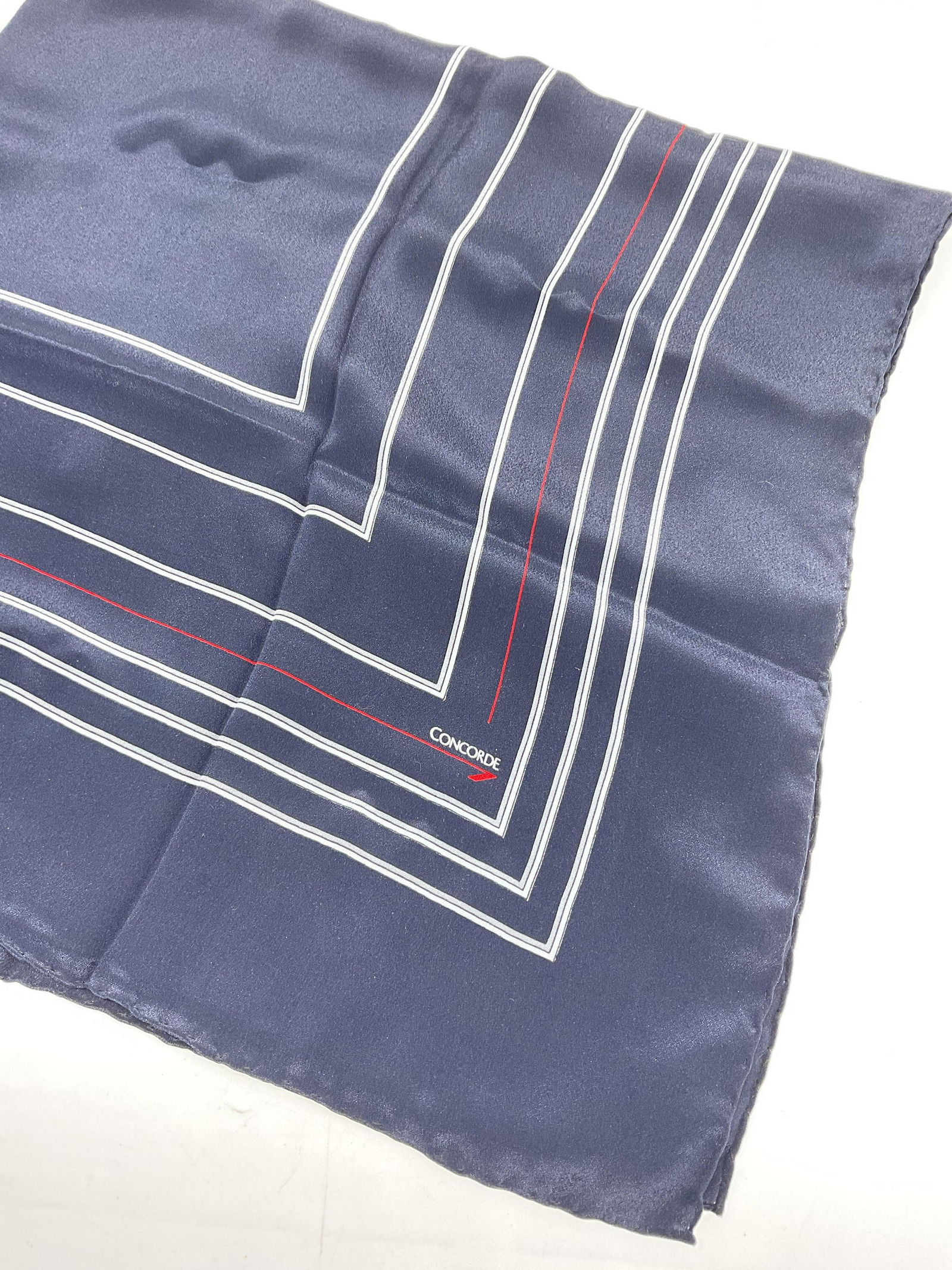 CONCORDE Minimal Navy Blue & Striped Scarf (1 of 3)
