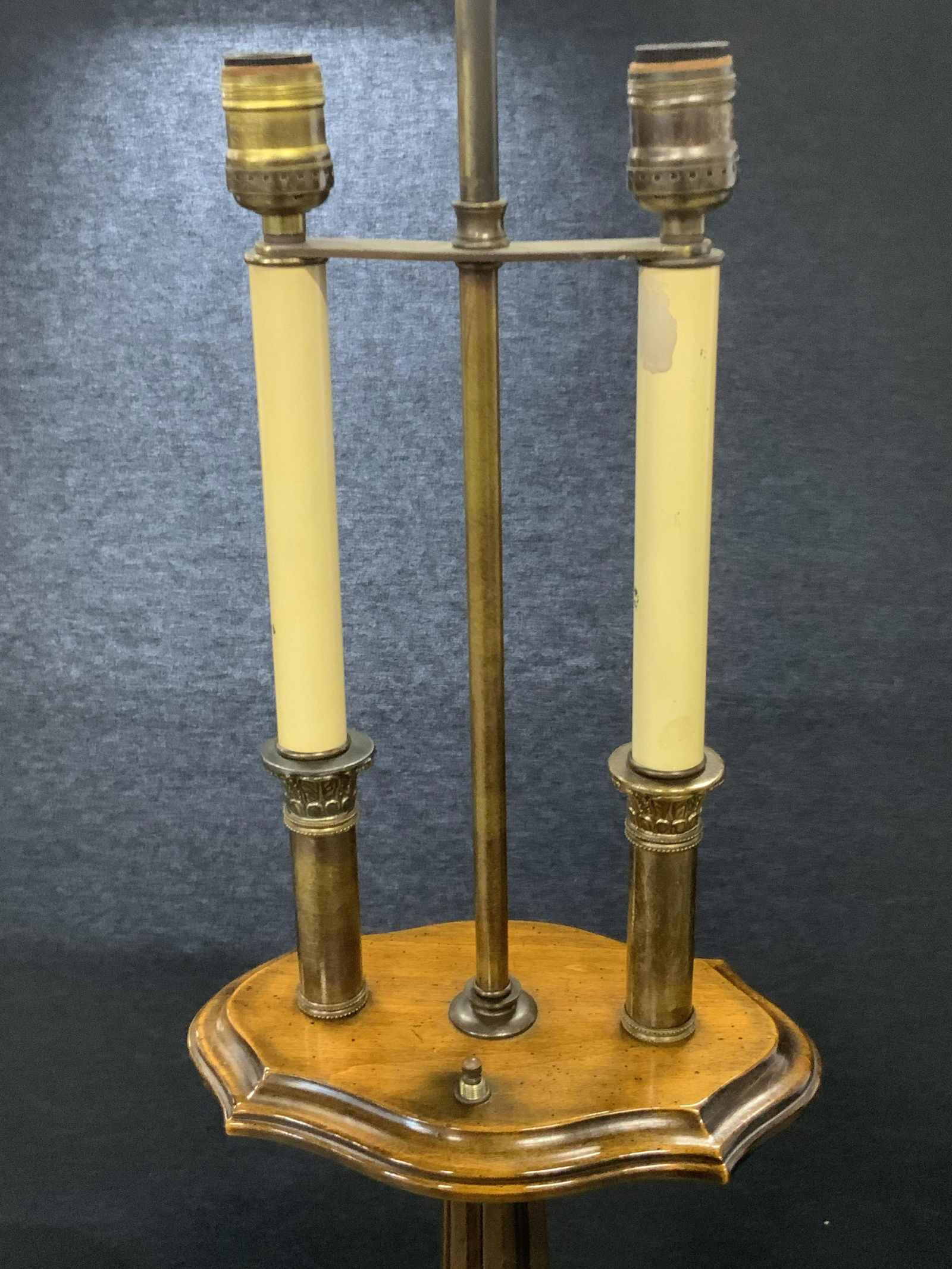 FREDERICK COOPER Vintage Wooden Floor Lamp (1 of 12)