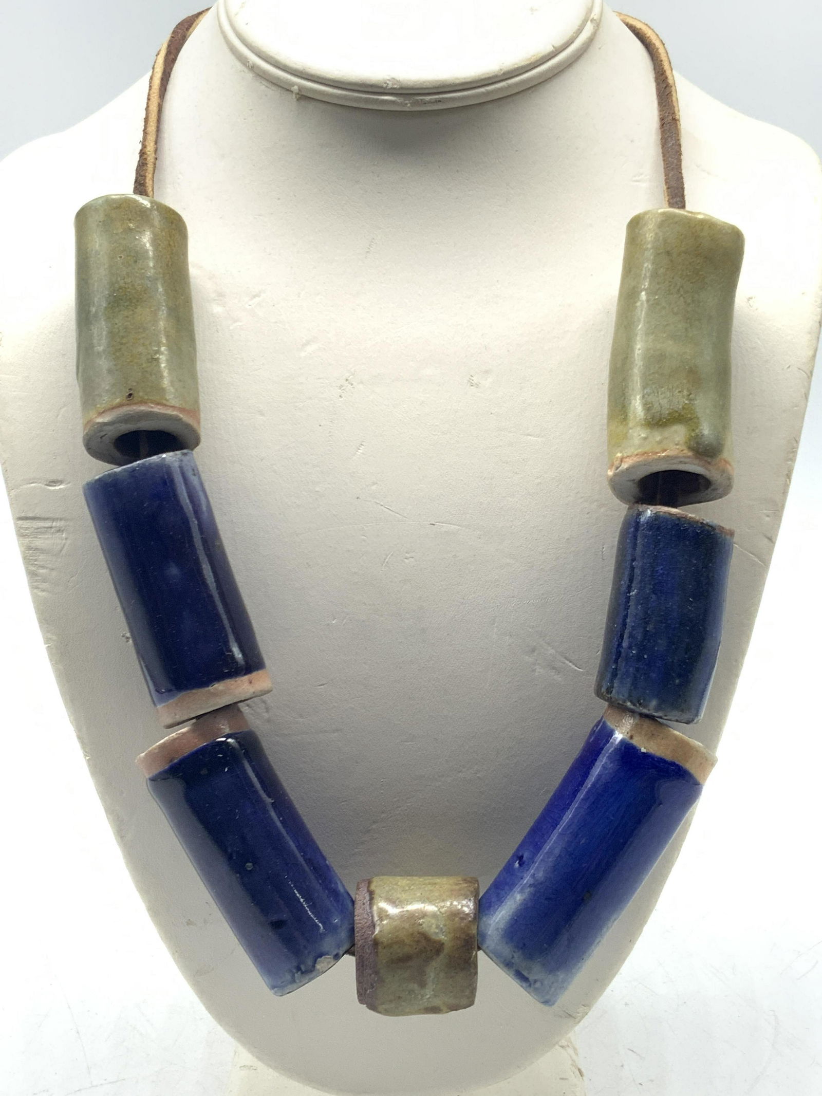 Vintage Chunky Ceramic Beaded Necklace (1 of 8)