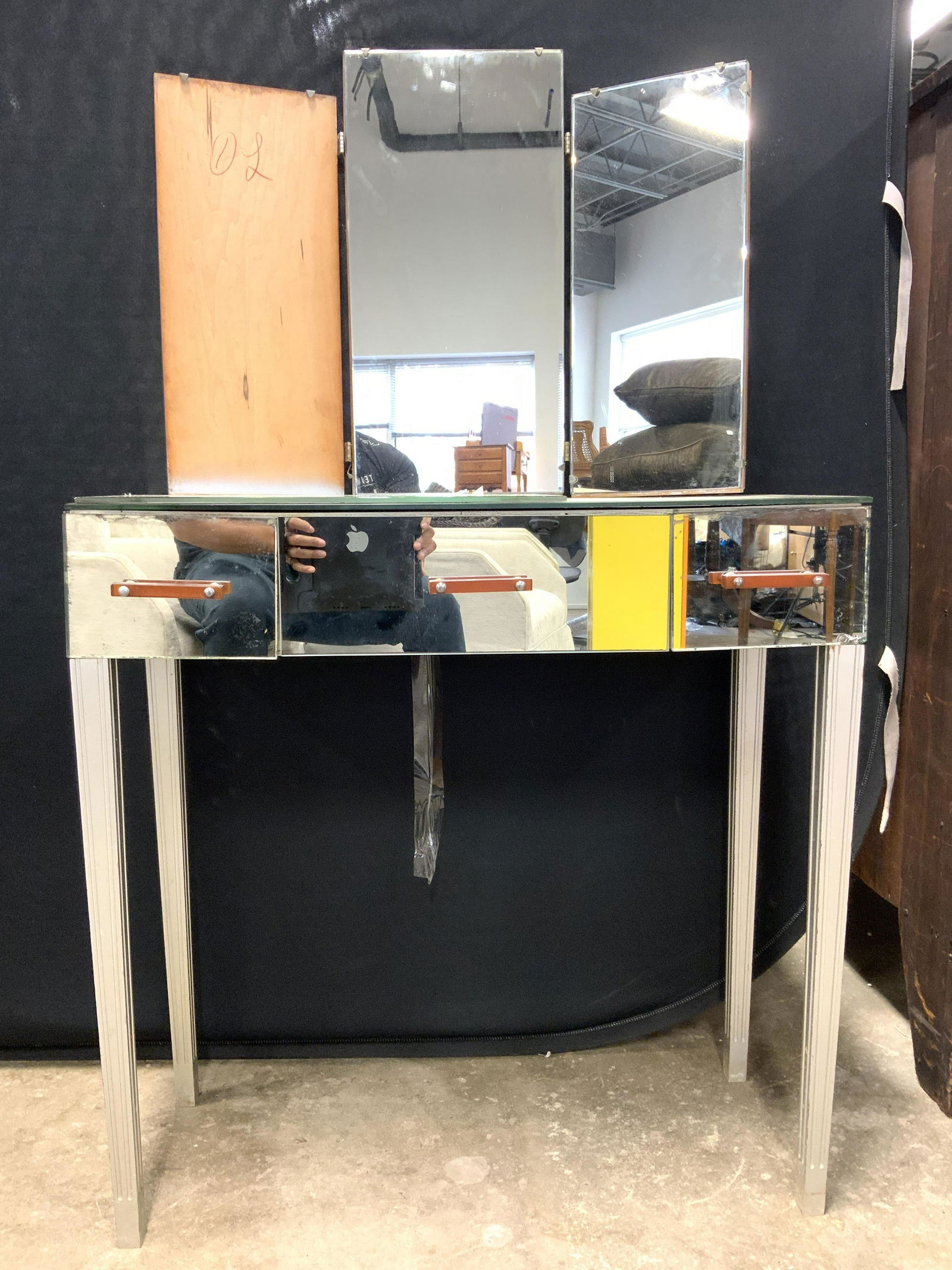 Vintage Mirrored Vanity Table W Folding Mirror (1 of 11)