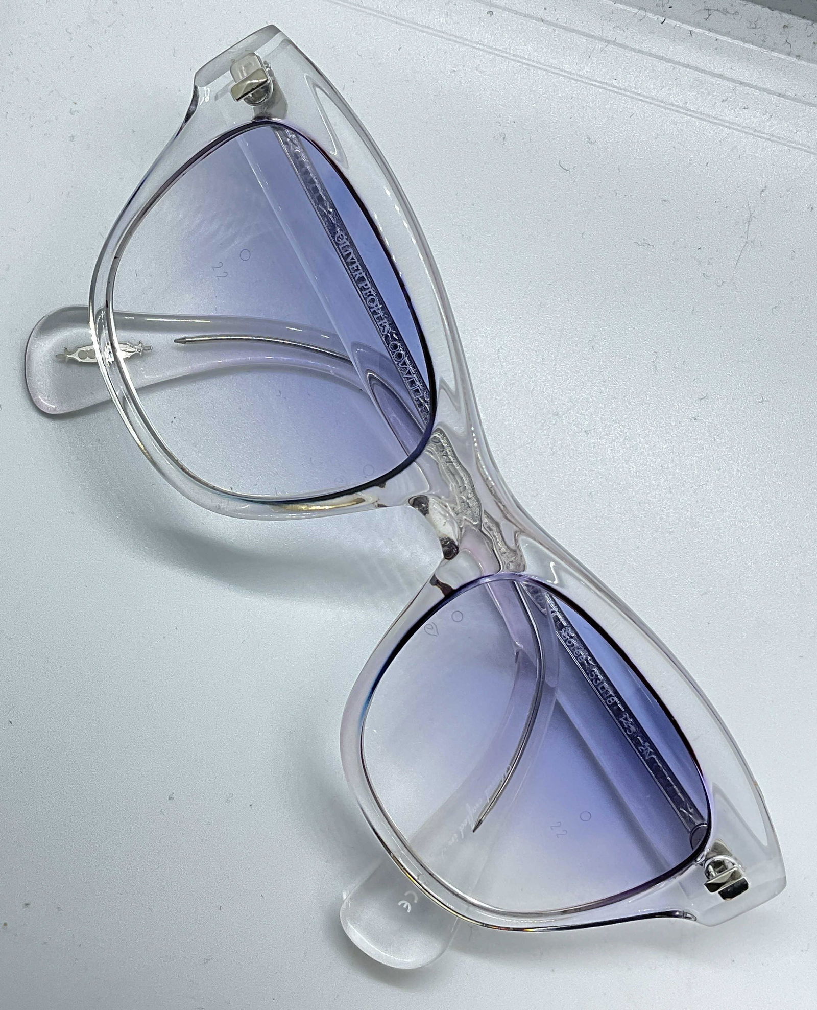 Clear Framed Eye Glasses, Hand Crafted Italy: Clear Framed Eye Glasses, Hand Crafted Italy. Glasses labeled hand crafted in Italy. Lens measures 2 inches. Ear piece measures approx 5 inches, up cycle to prescription glasses / sunglasses. Prescrip