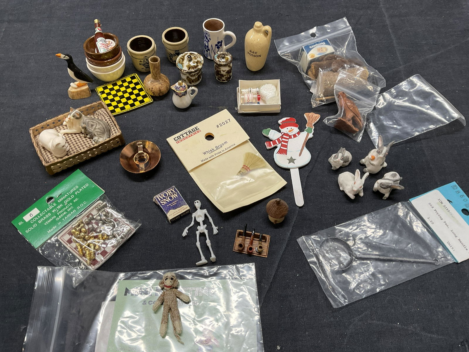 Mini DollHouse Accessories, Animals, & More (1 of 7)