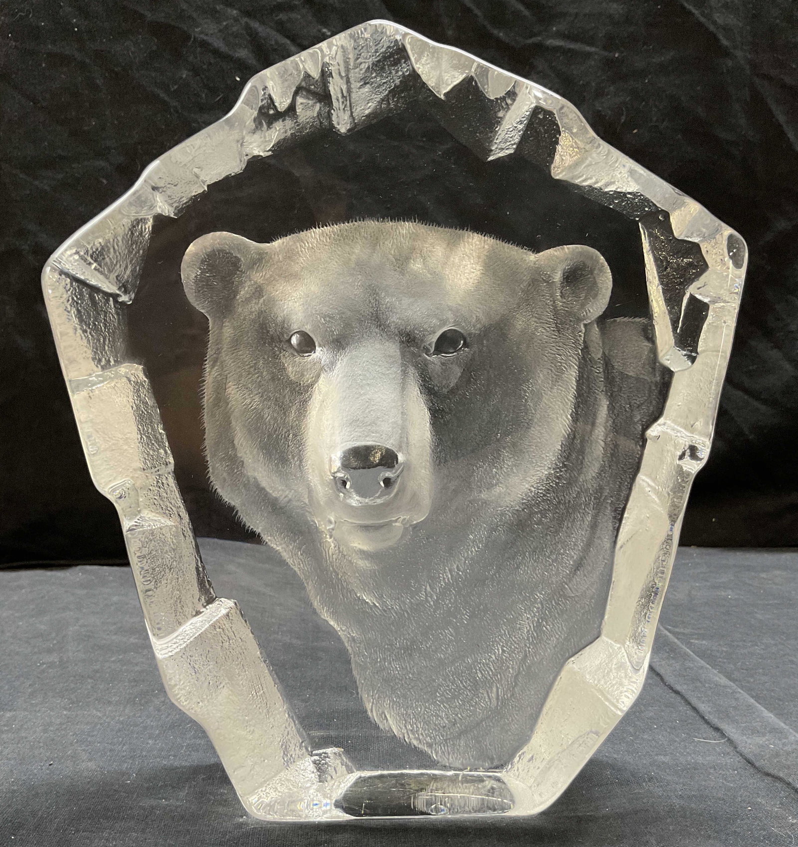 Vintage MATS JONASSON Glass Polar Bear Sculpture: Vintage MATS JONASSON Glass Polar Bear Sculpture, inscriptions read Mats JONASSON SWEDEN 1966, measures 9 inches tall x 8 inches wide. Surface wear including minor scratching and chipping. Property of