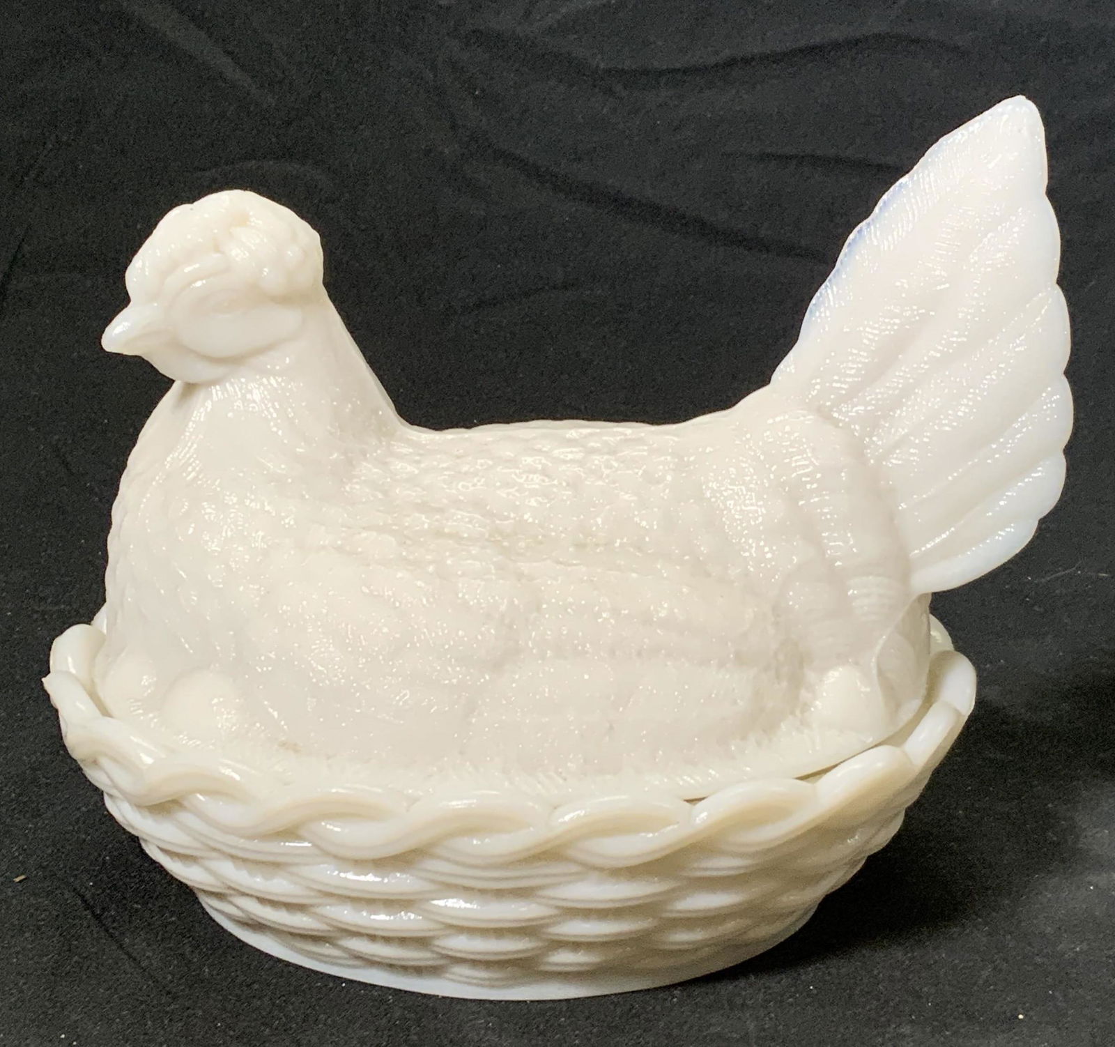 Vintage Milk Glass Chicken Lidded Bowl (1 of 5)