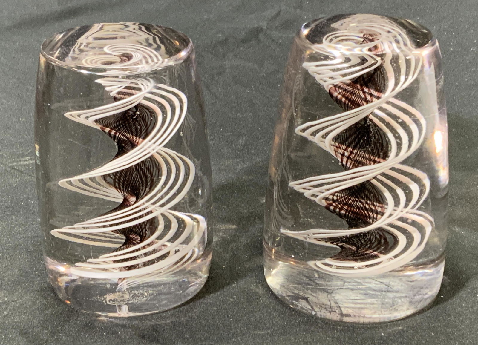 Lot 2 Art Glass Paperweights (1 of 5)