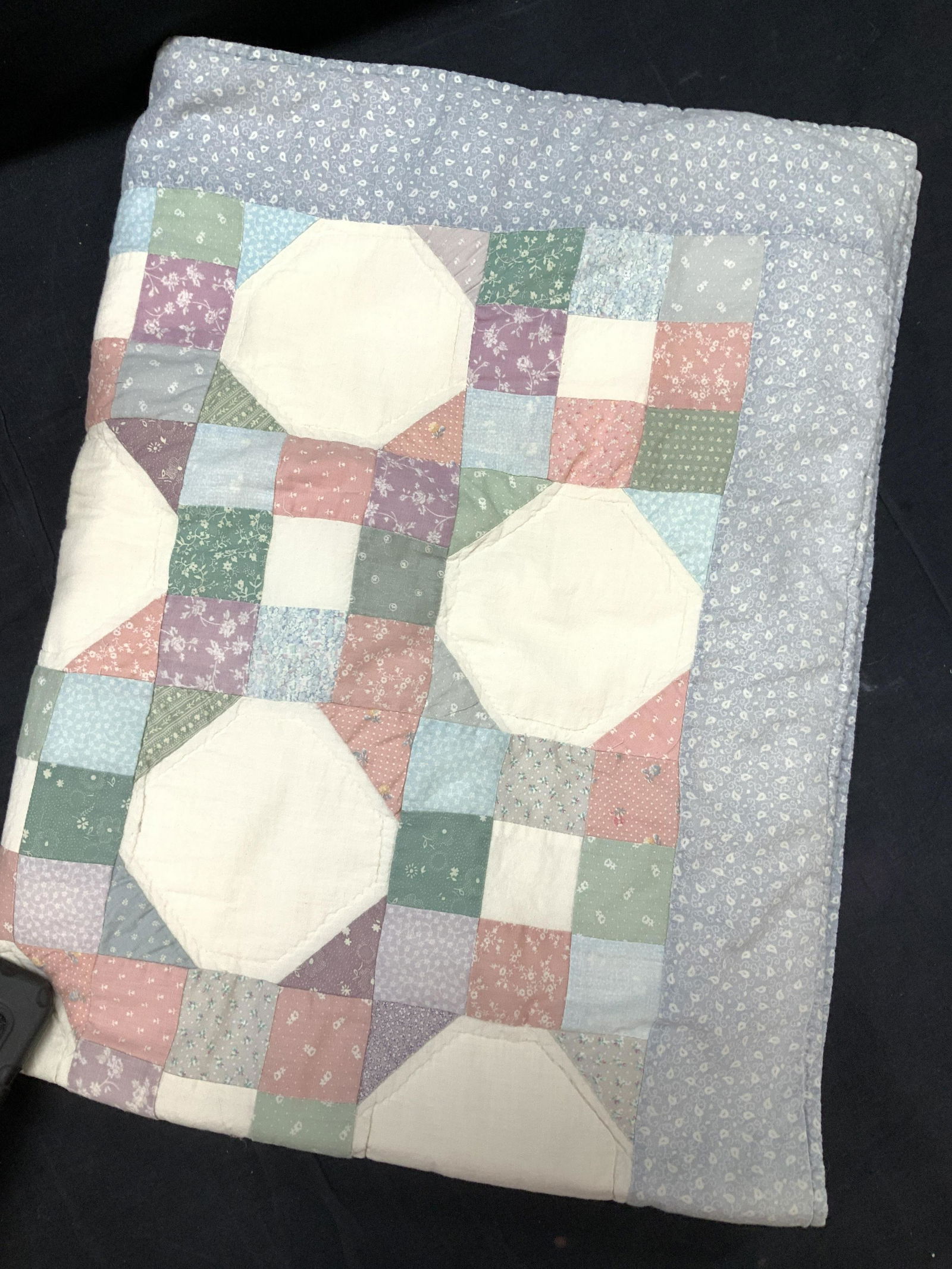 Handmade Square and Octagonal Cotton Quilt (1 of 9)
