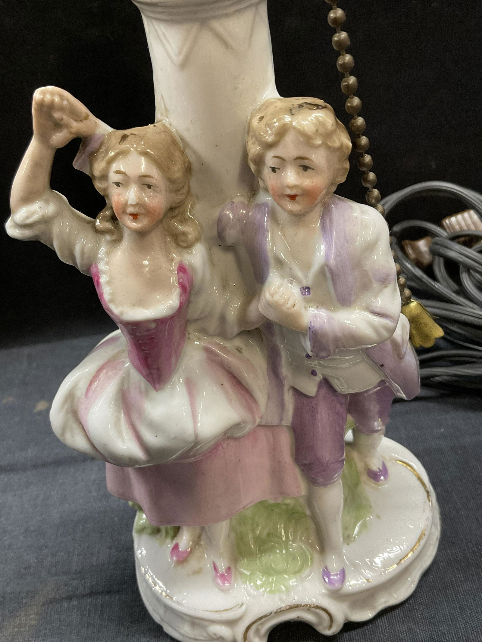 Vintage Porcelain Figural Table Top Lamp (1 of 4)