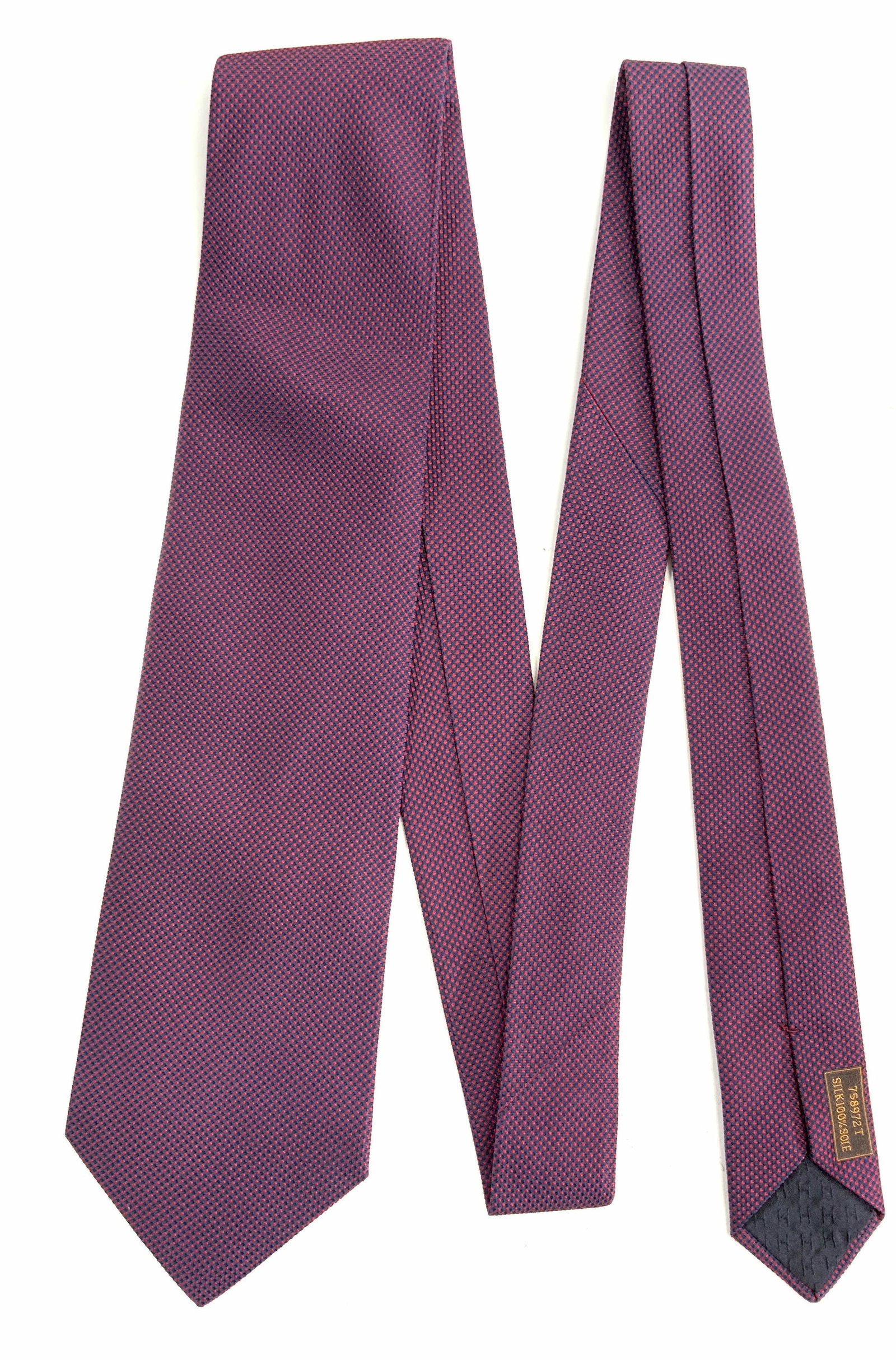 HERMES Red & Navy Silk Tie, Luxury Menswear: Hermes navy blue and red silk tie. Color shifts in light. Measures approx. 59 inches. Designer label and trademark to fabric. Hermes, Hermes accessories, Hermes tie, luxury tie, mens luxury accessorie