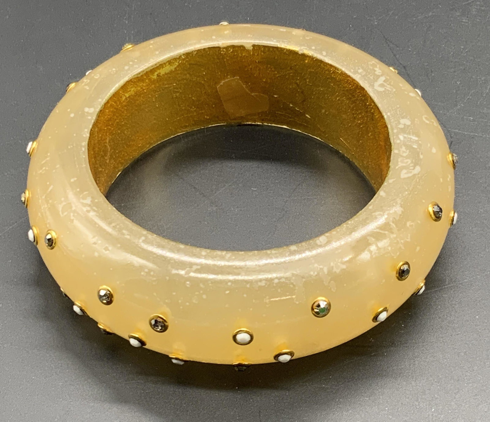 BARRERA Chunky Statement Crystal Bracelet (1 of 8)