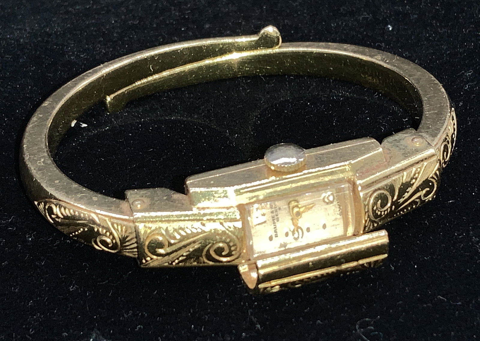 Baume & Mercier Hand Winding Gold Watch, Swiss (1 of 7)